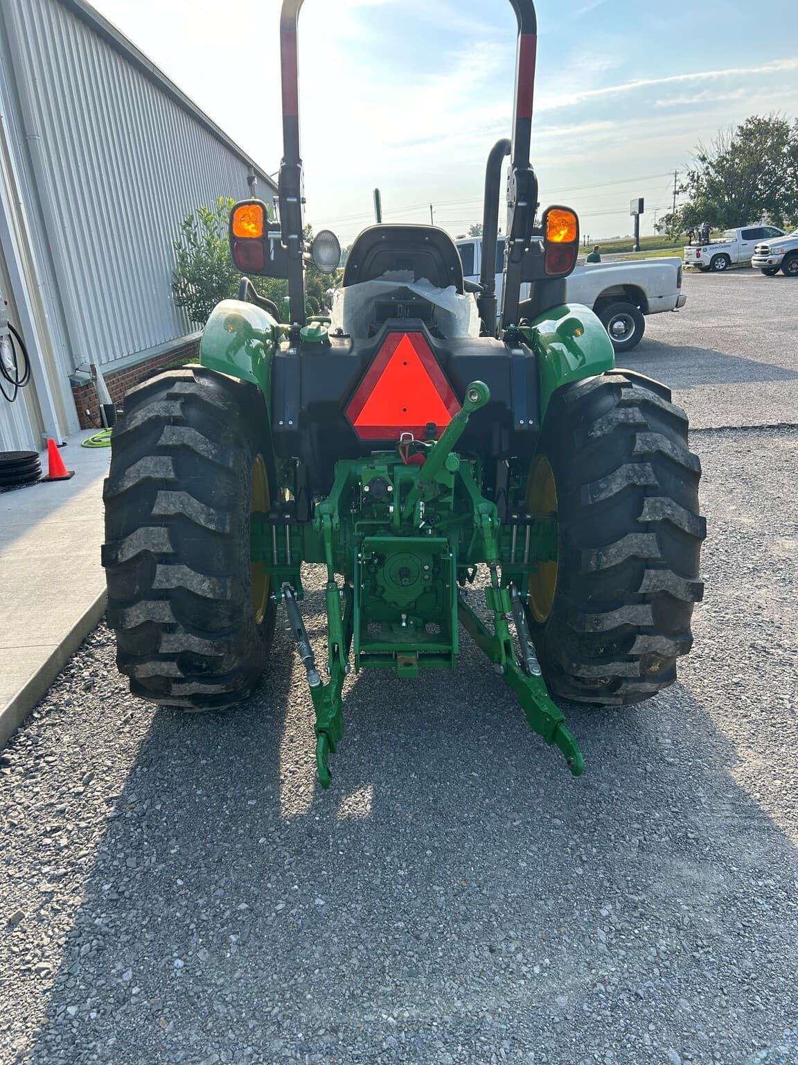 2024 John Deere 5075E Image