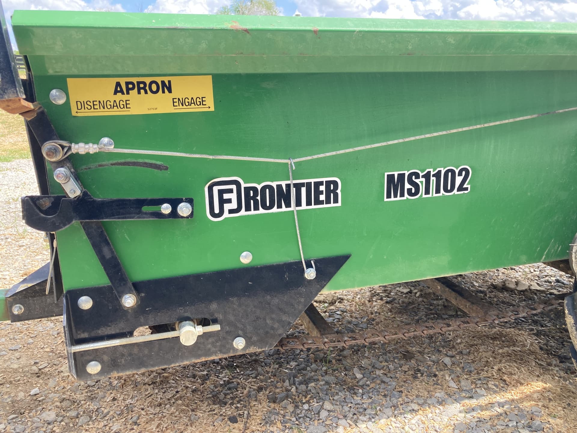 2023 Frontier MS1102 Image