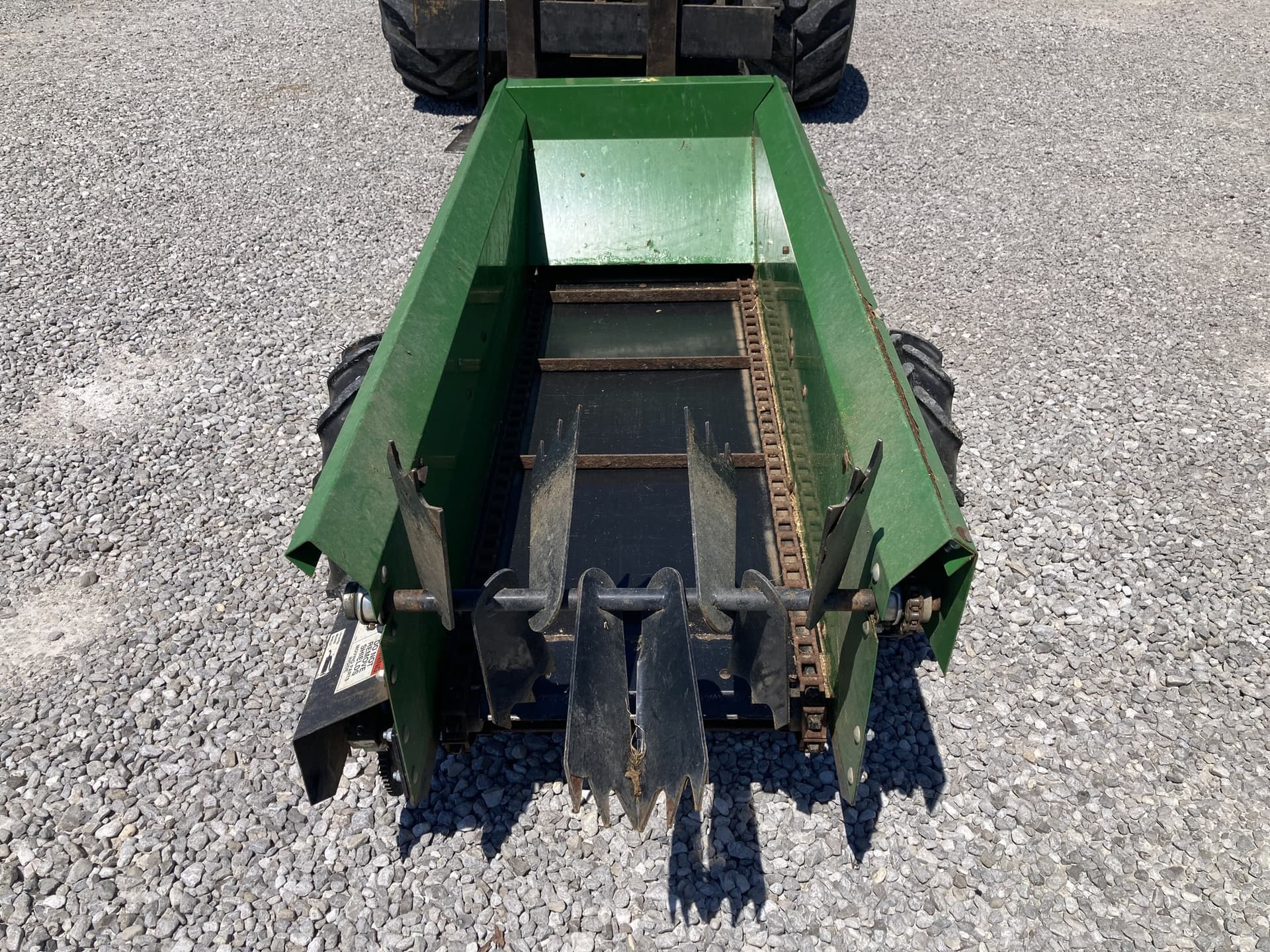 2023 Frontier MS1102 Image
