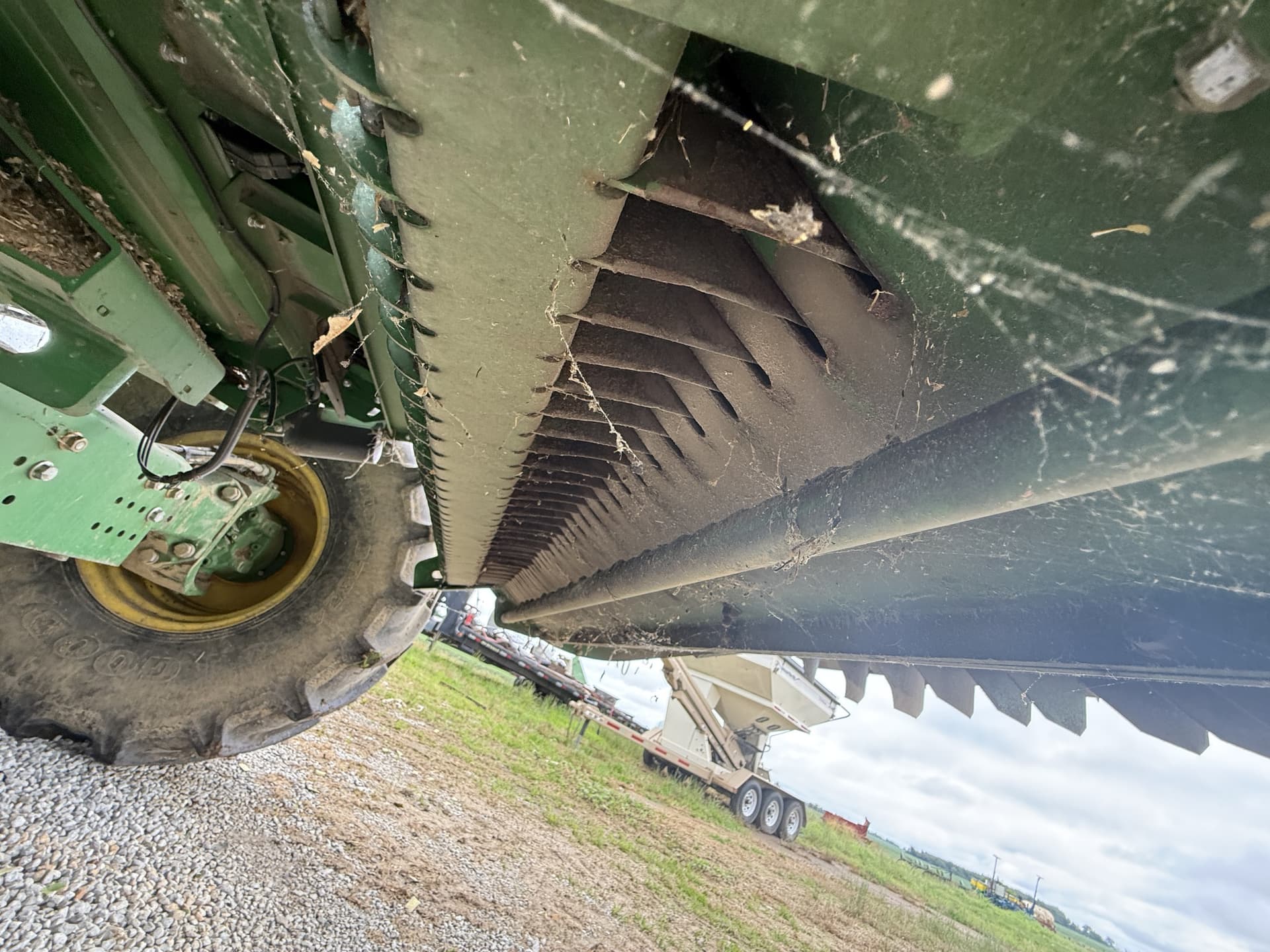 2013 John Deere S680 Image