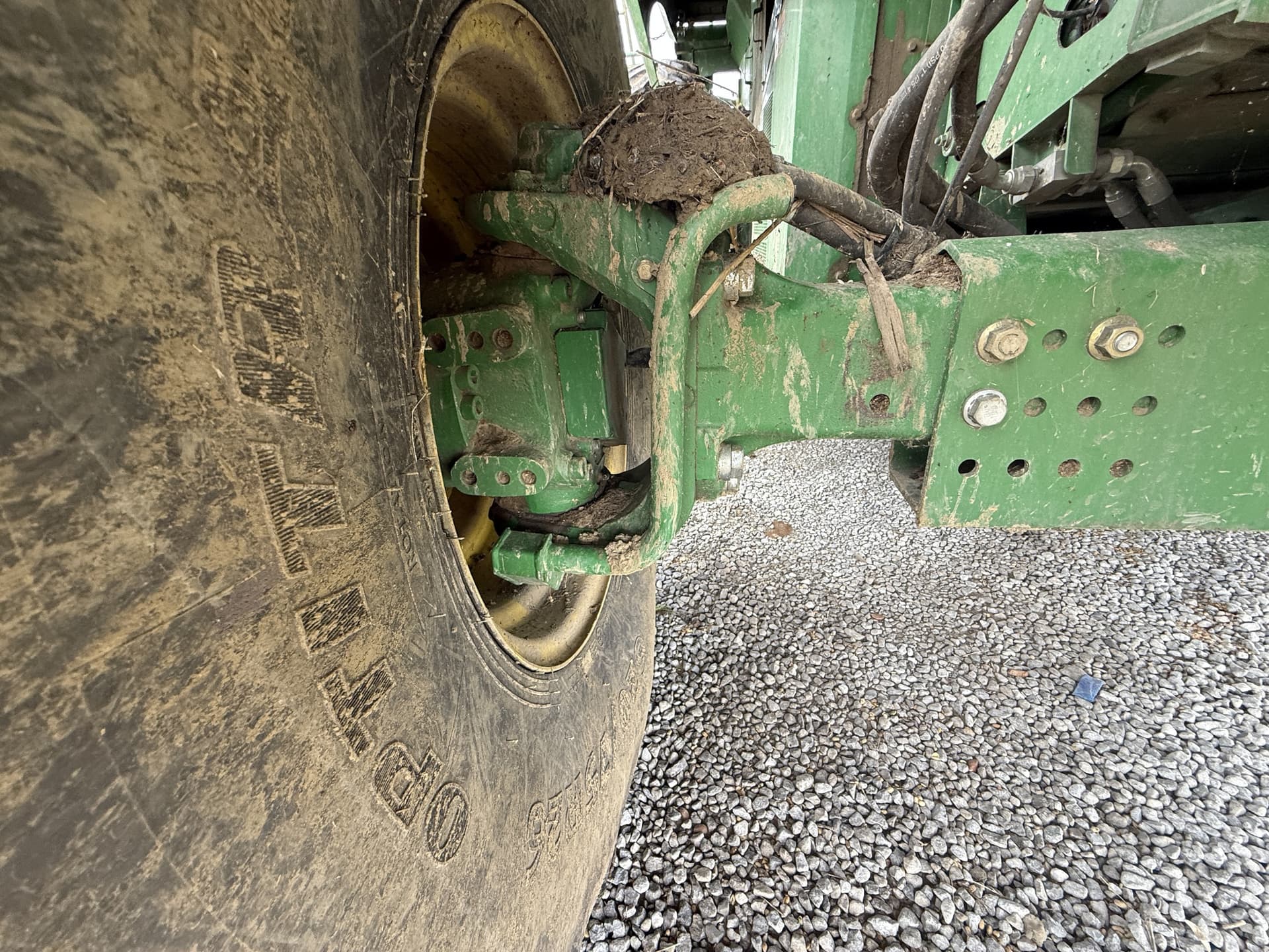 2013 John Deere S680 Image
