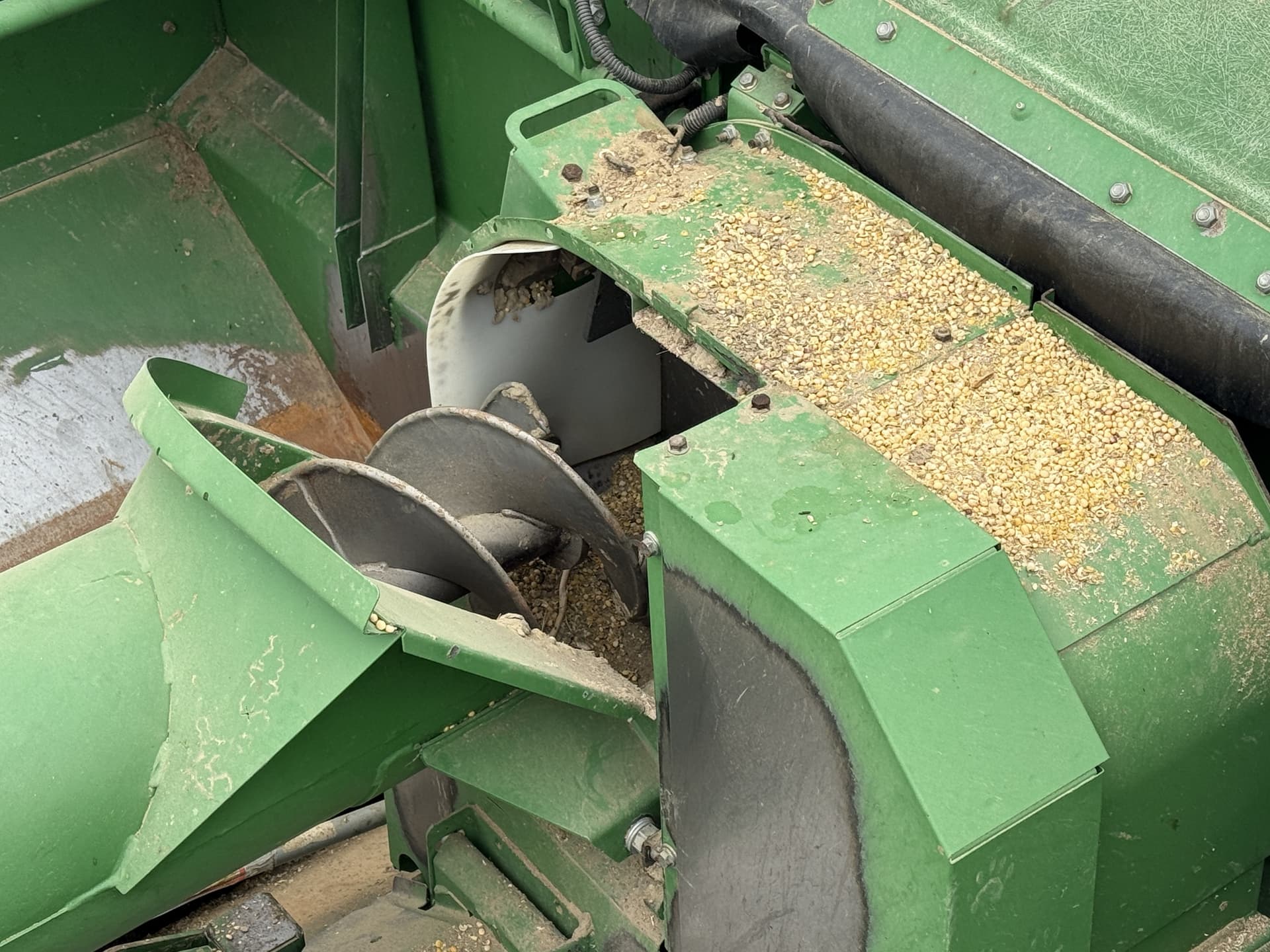 2013 John Deere S680 Image