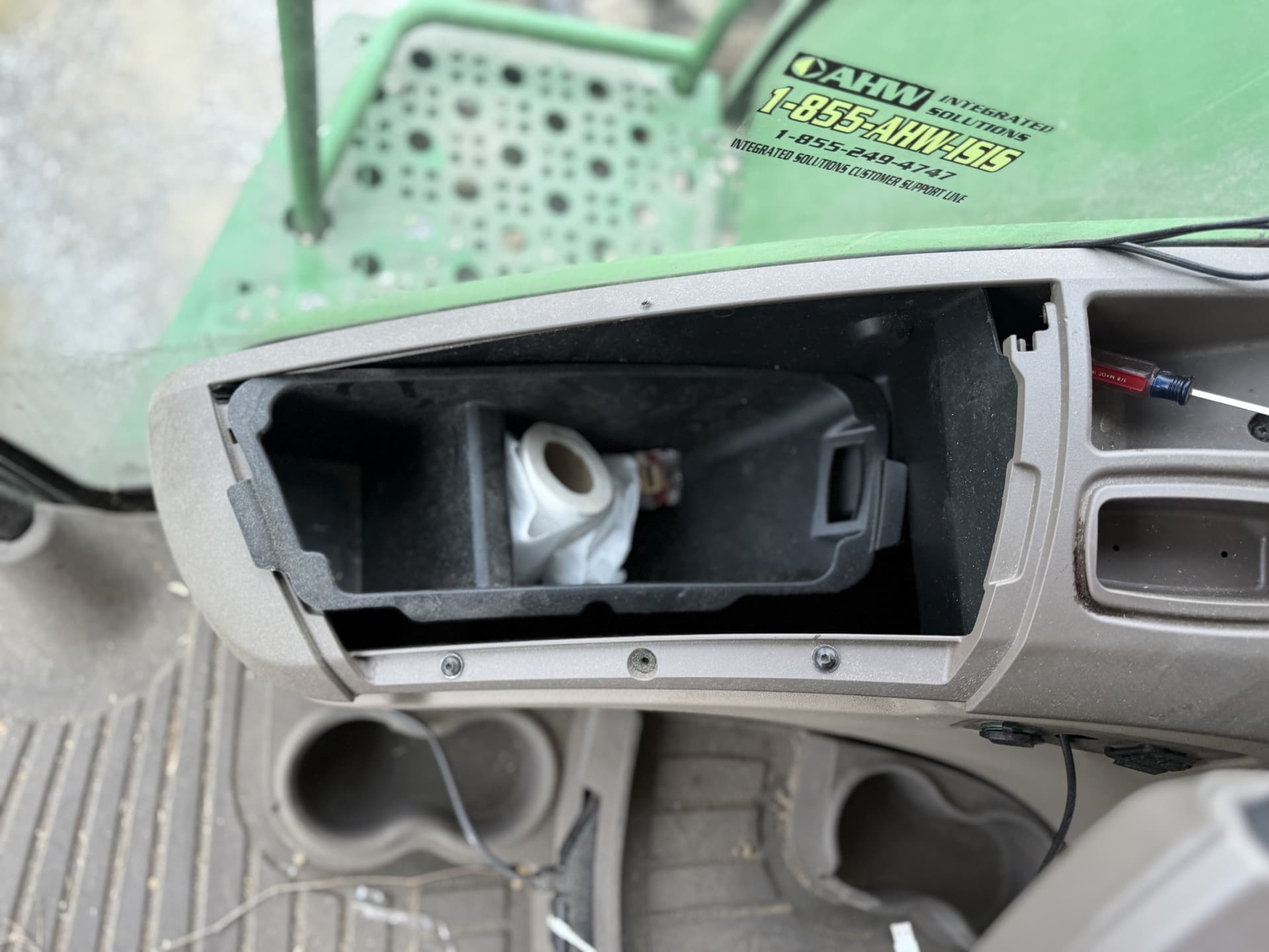 2013 John Deere S680 Image