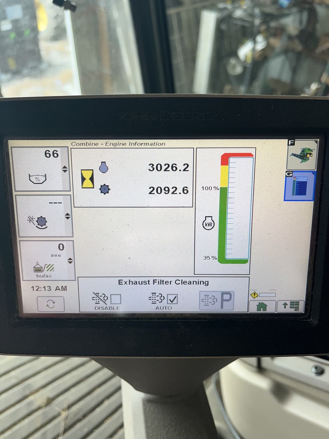 2013 John Deere S680 Image