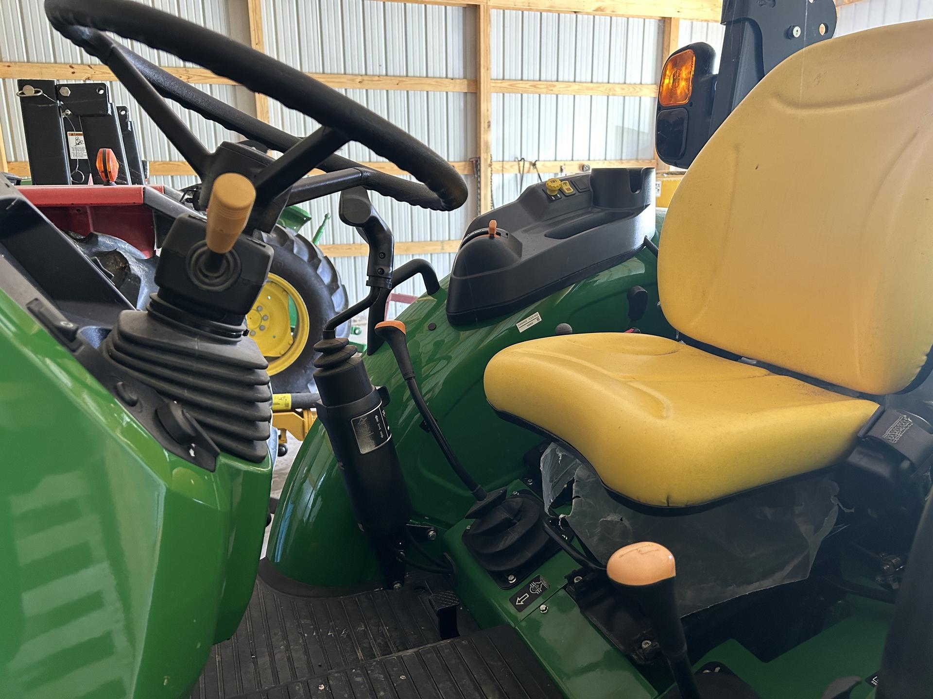 2022 John Deere 5065E