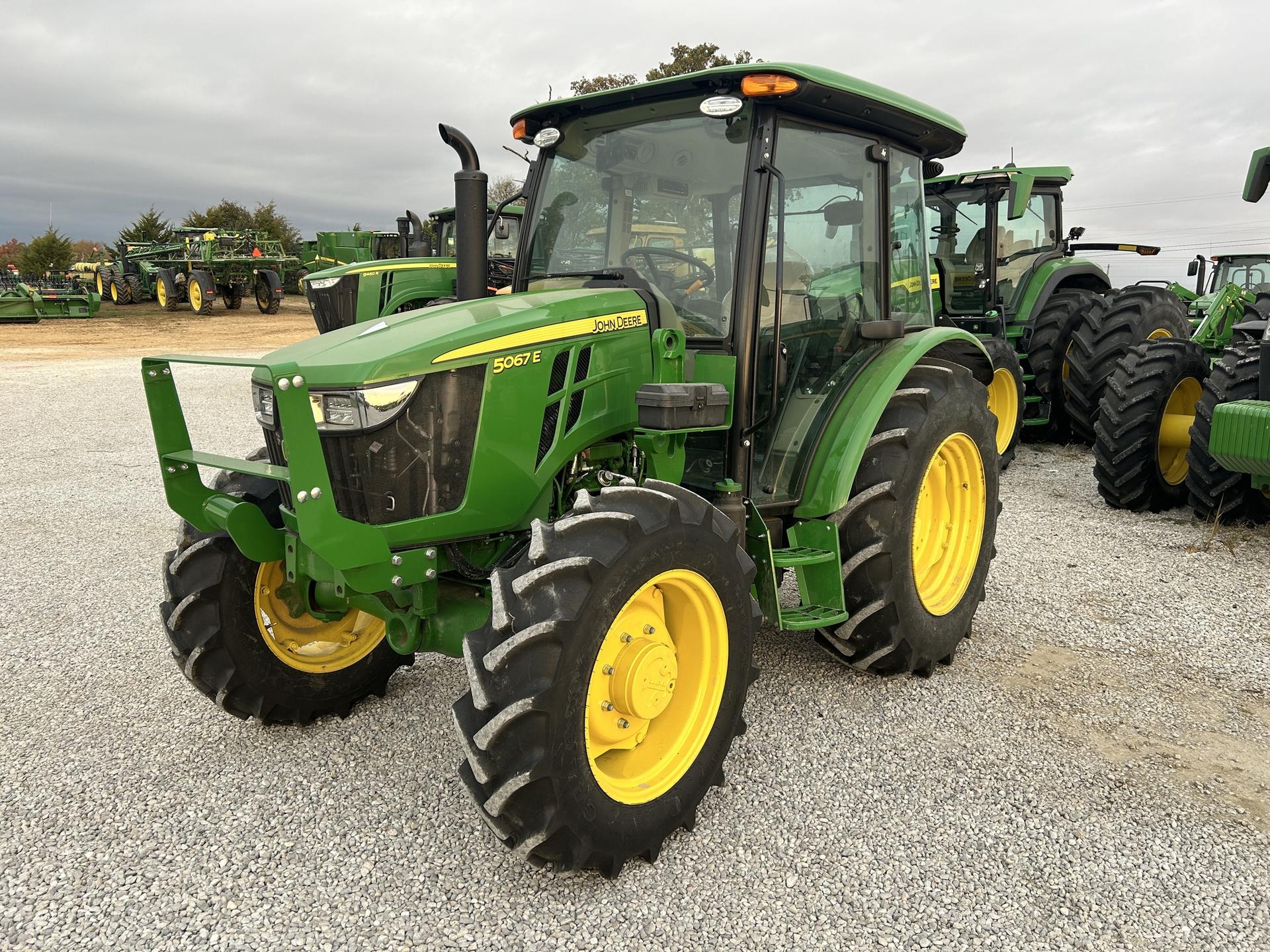 2023 John Deere 5067E Image