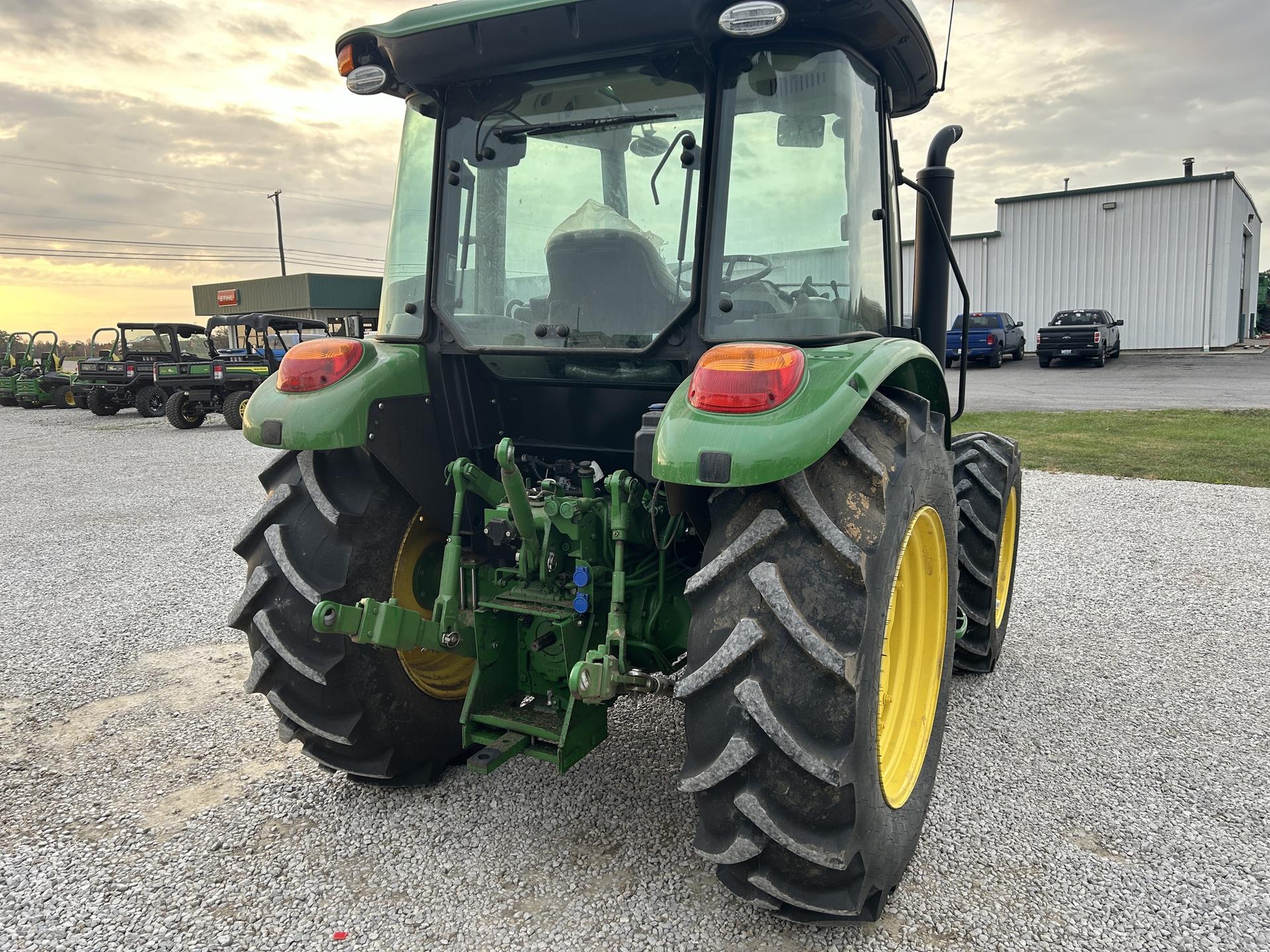 2023 John Deere 5067E Image