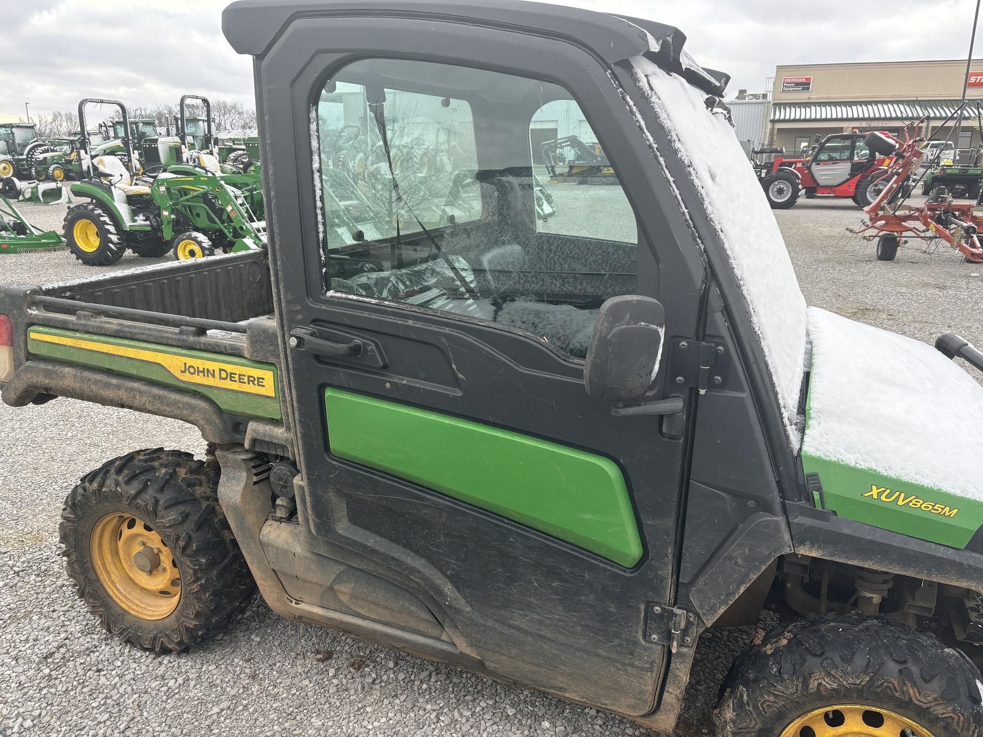 2023 John Deere XUV 865M Image