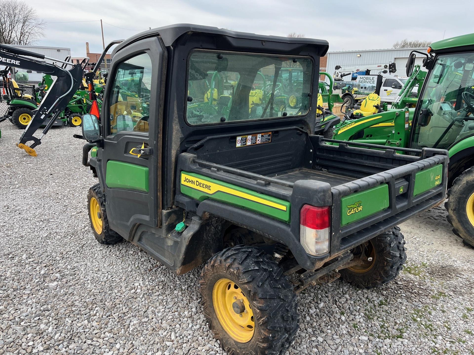2023 John Deere XUV 865M Image