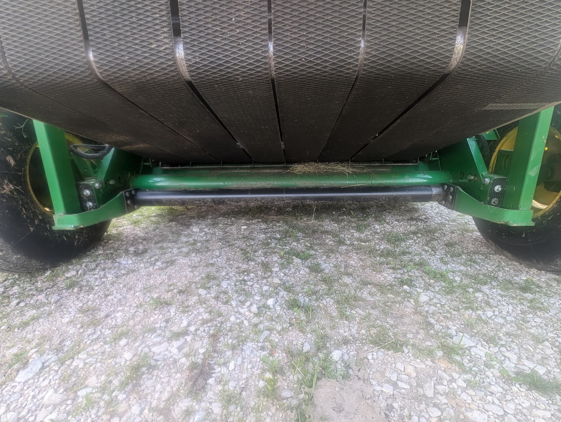 2016 John Deere 569 Std Image