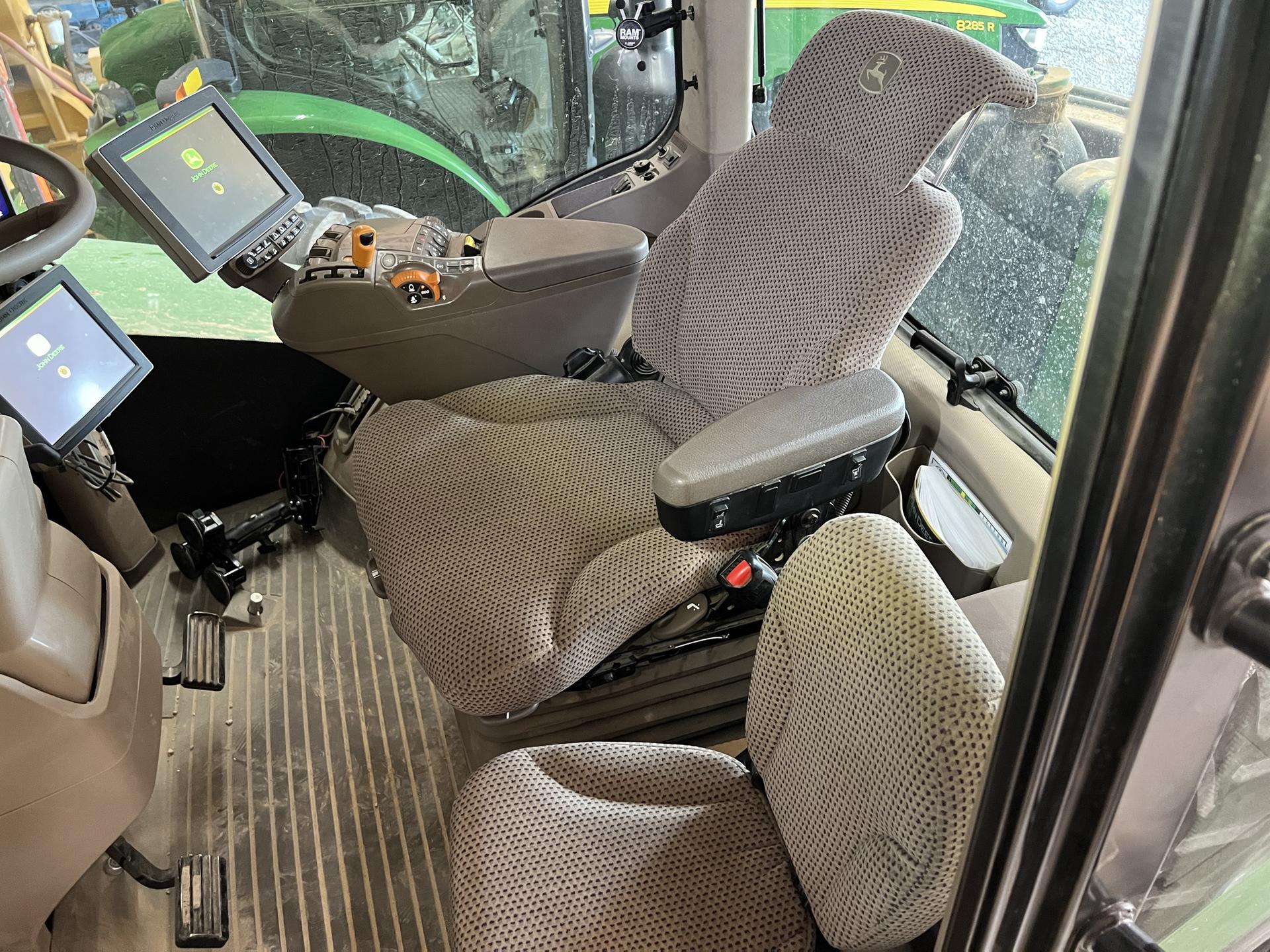 2017 John Deere 9420R