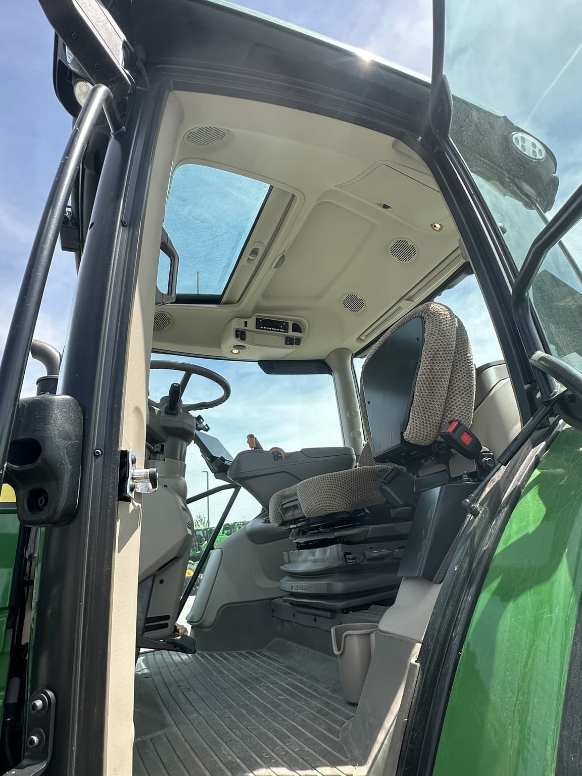 2024 John Deere 6R 145 Image
