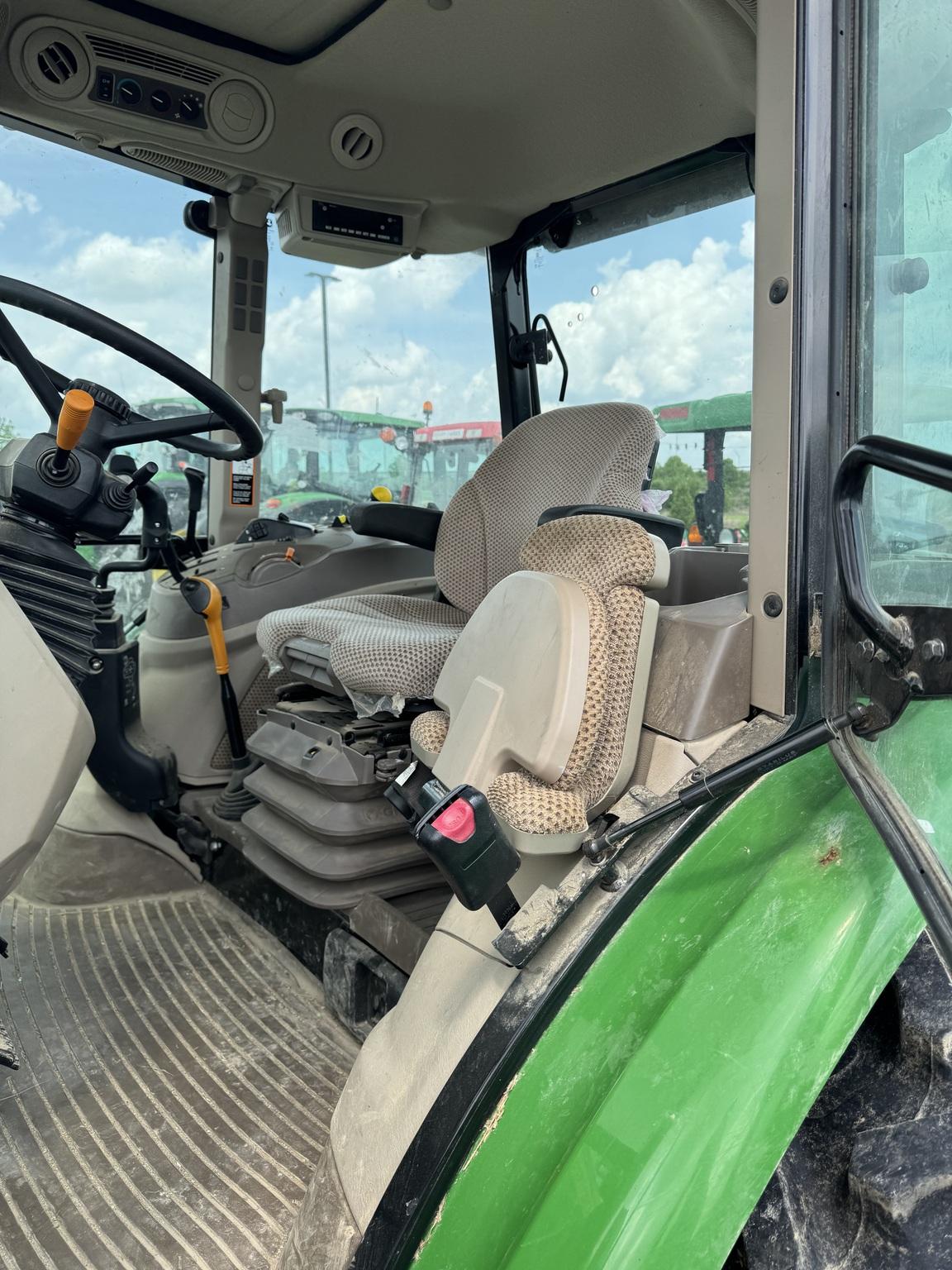 2023 John Deere 5120M Image