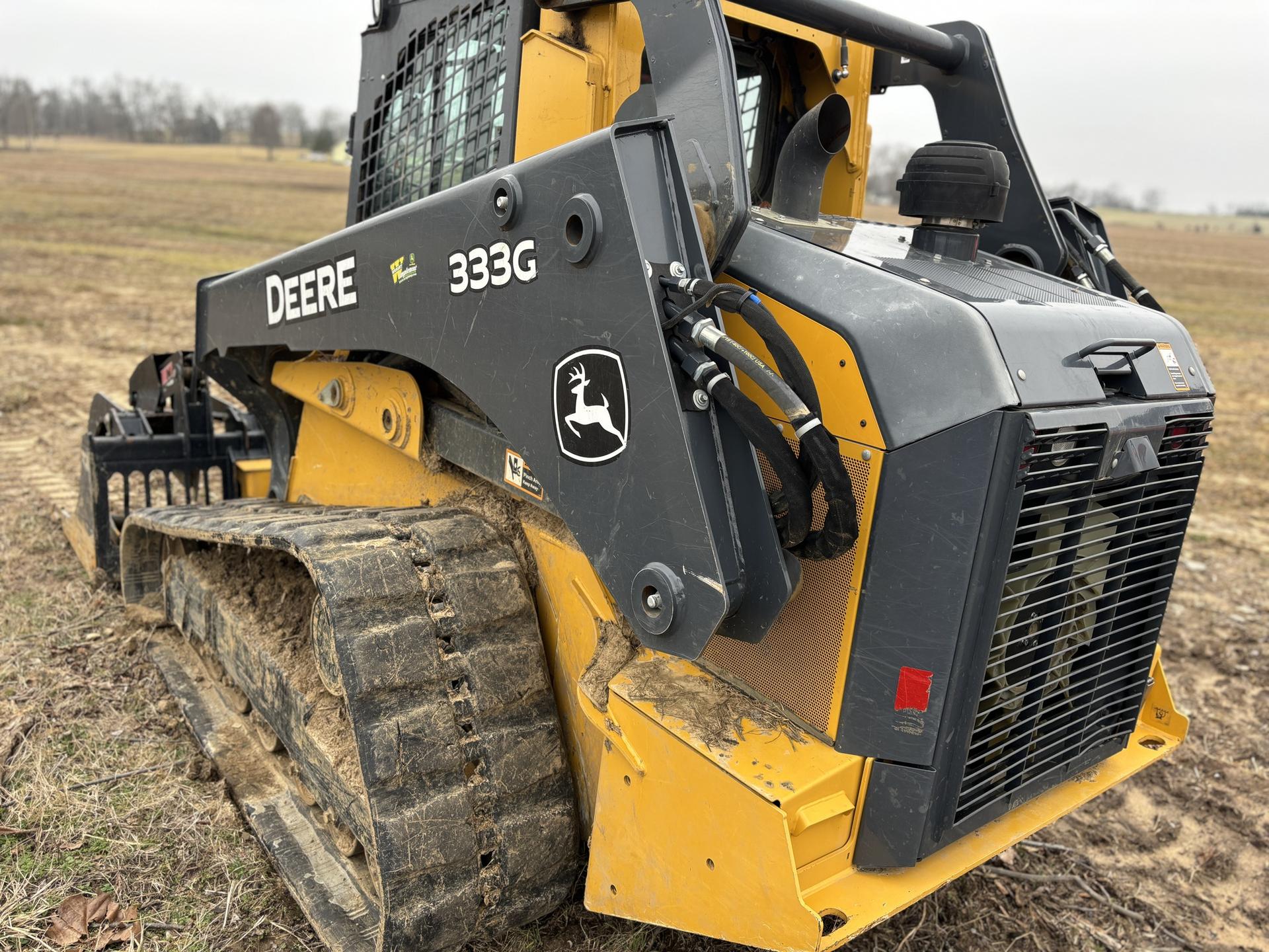 2018 John Deere 333G Image