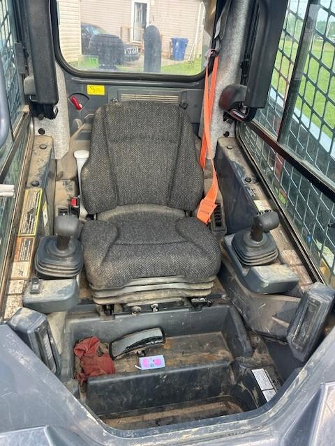 2018 John Deere 333G Image