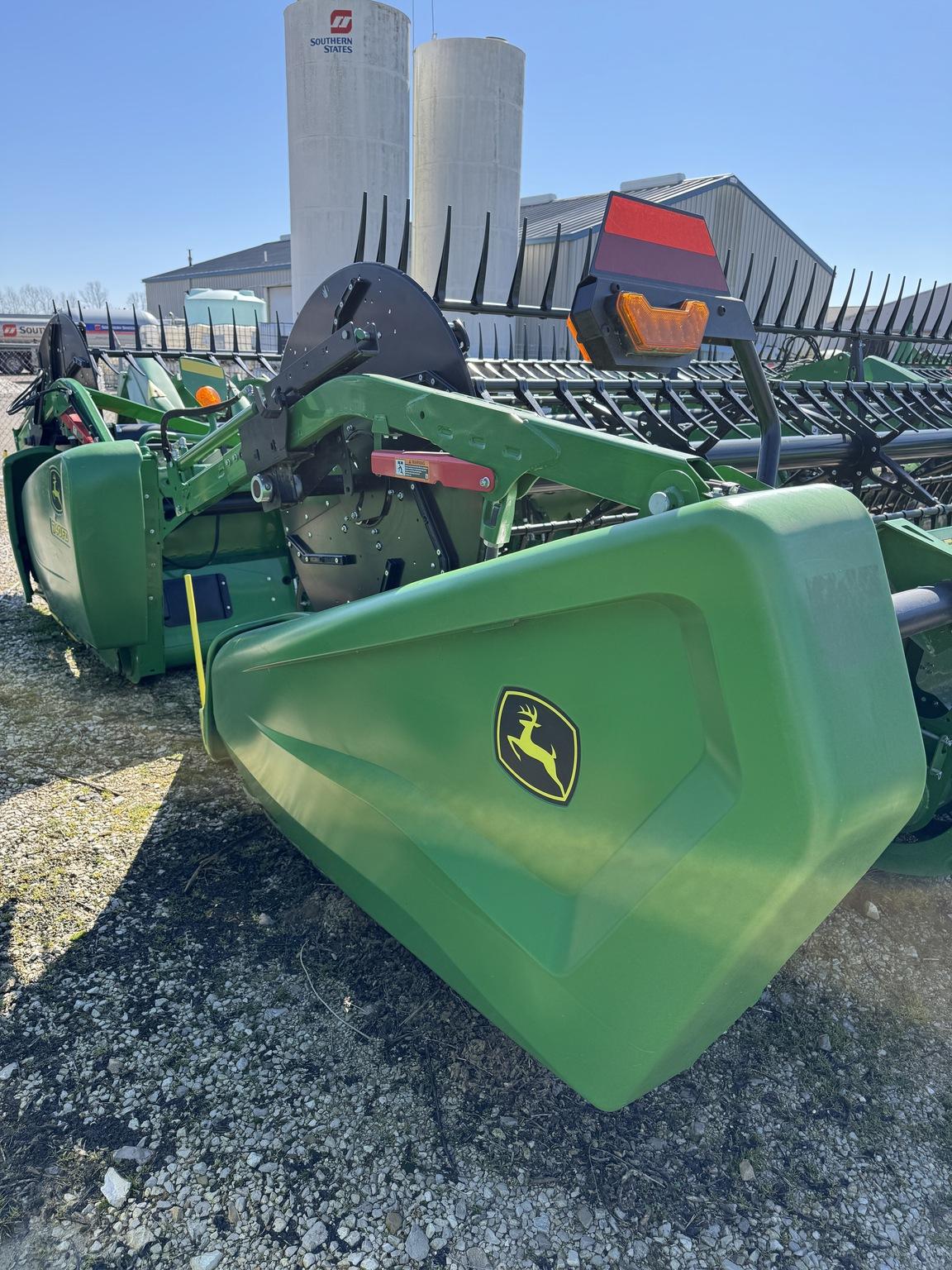 2024 John Deere HD40F Image