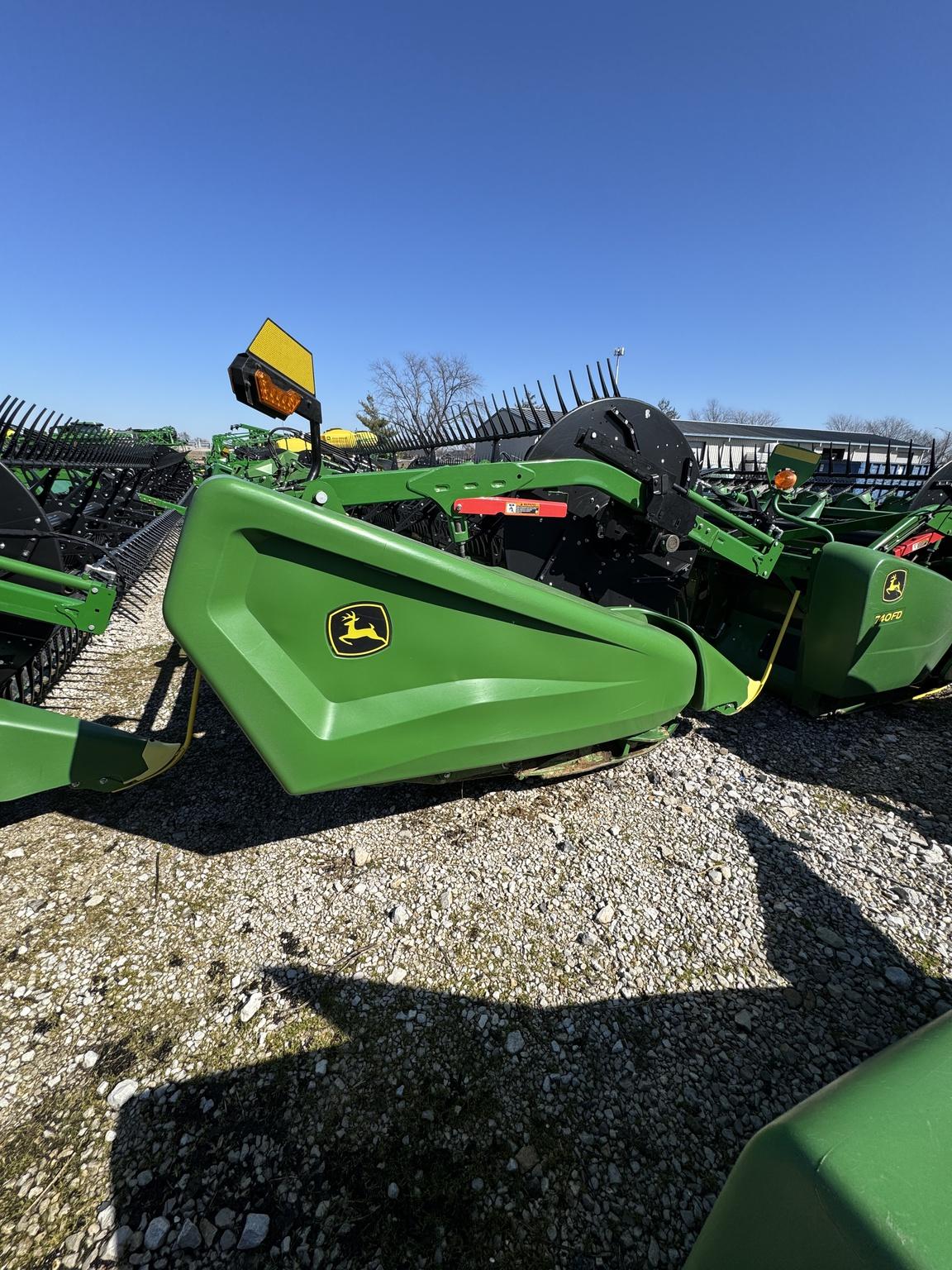 2024 John Deere HD40F Image