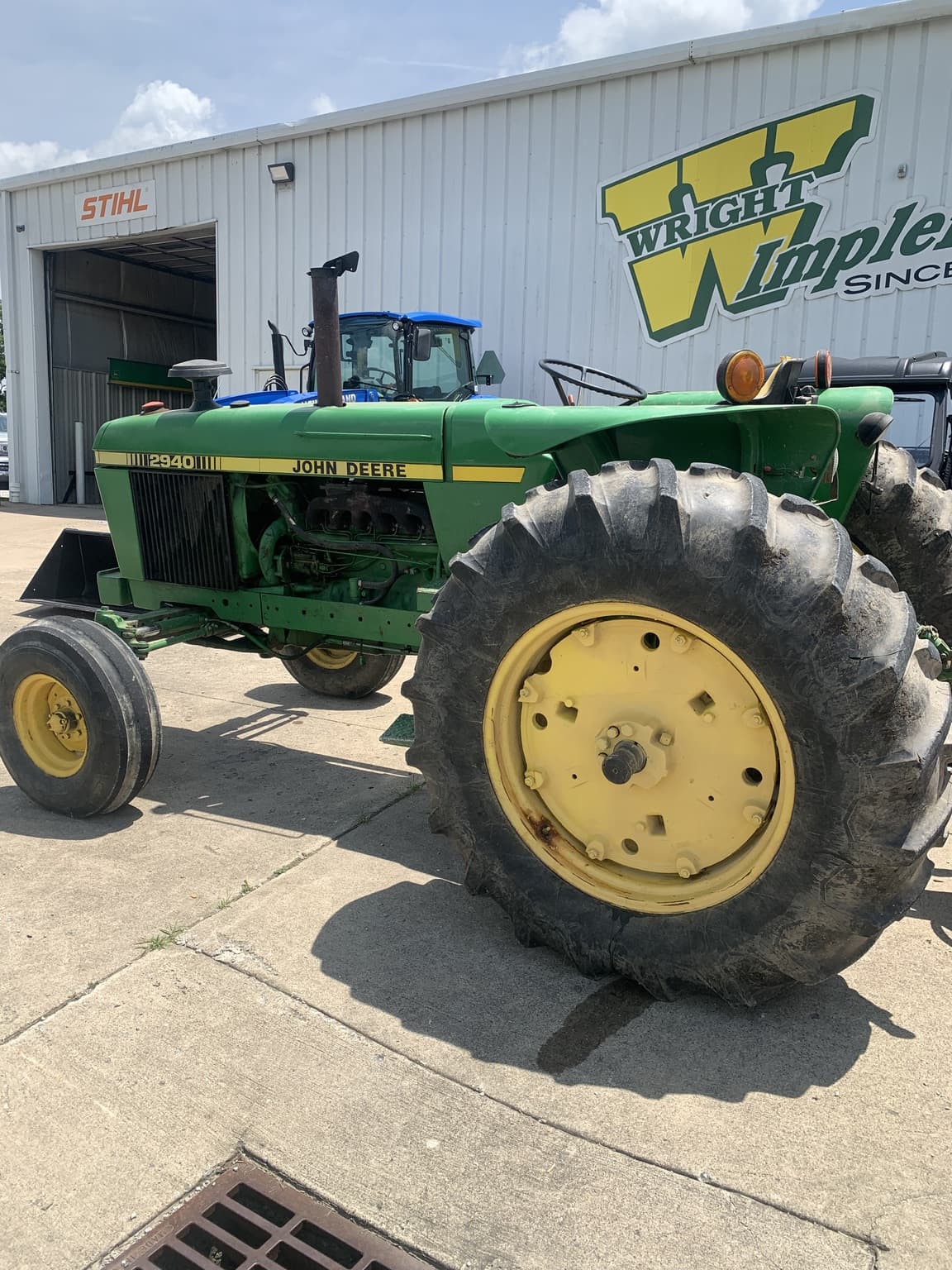 1981 John Deere 2940 Image