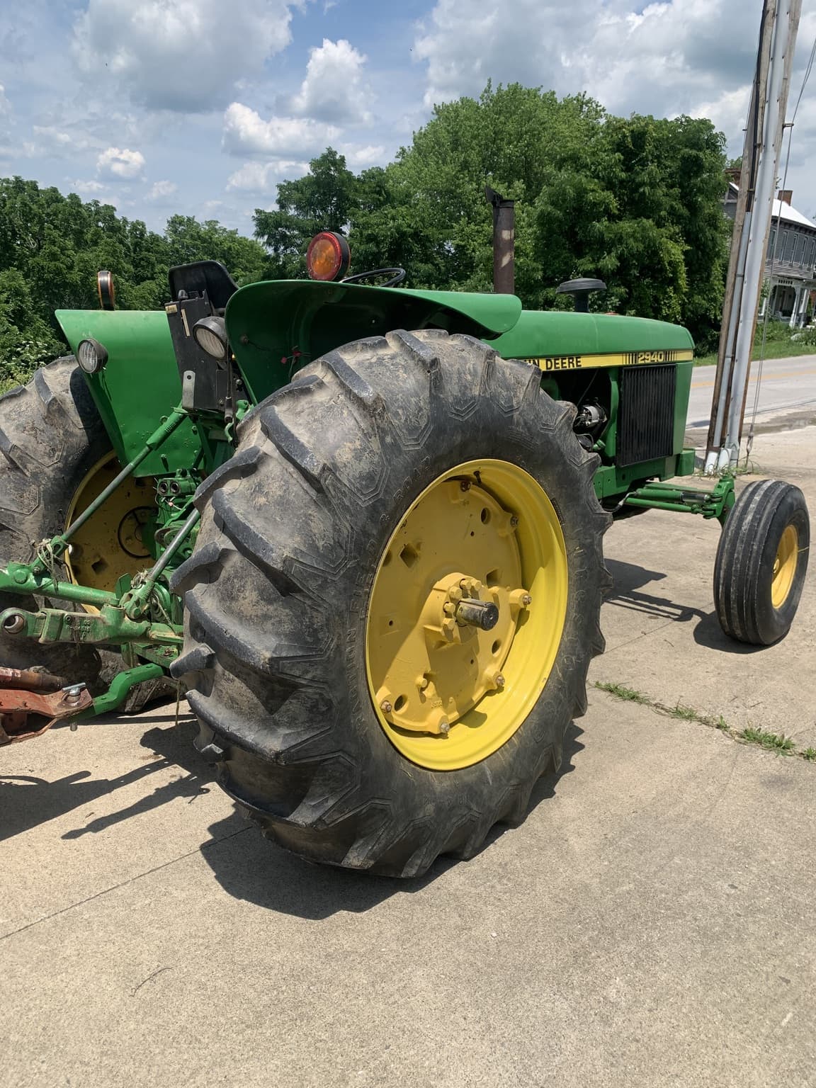 1981 John Deere 2940 Image
