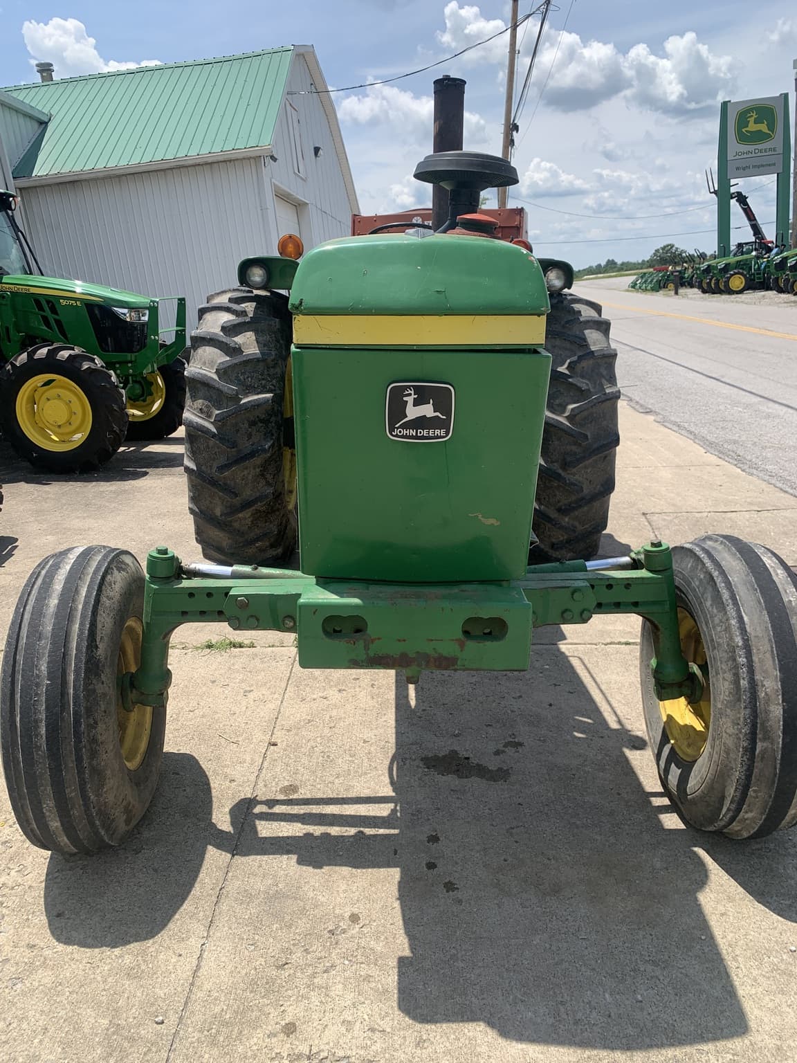 1981 John Deere 2940 Image