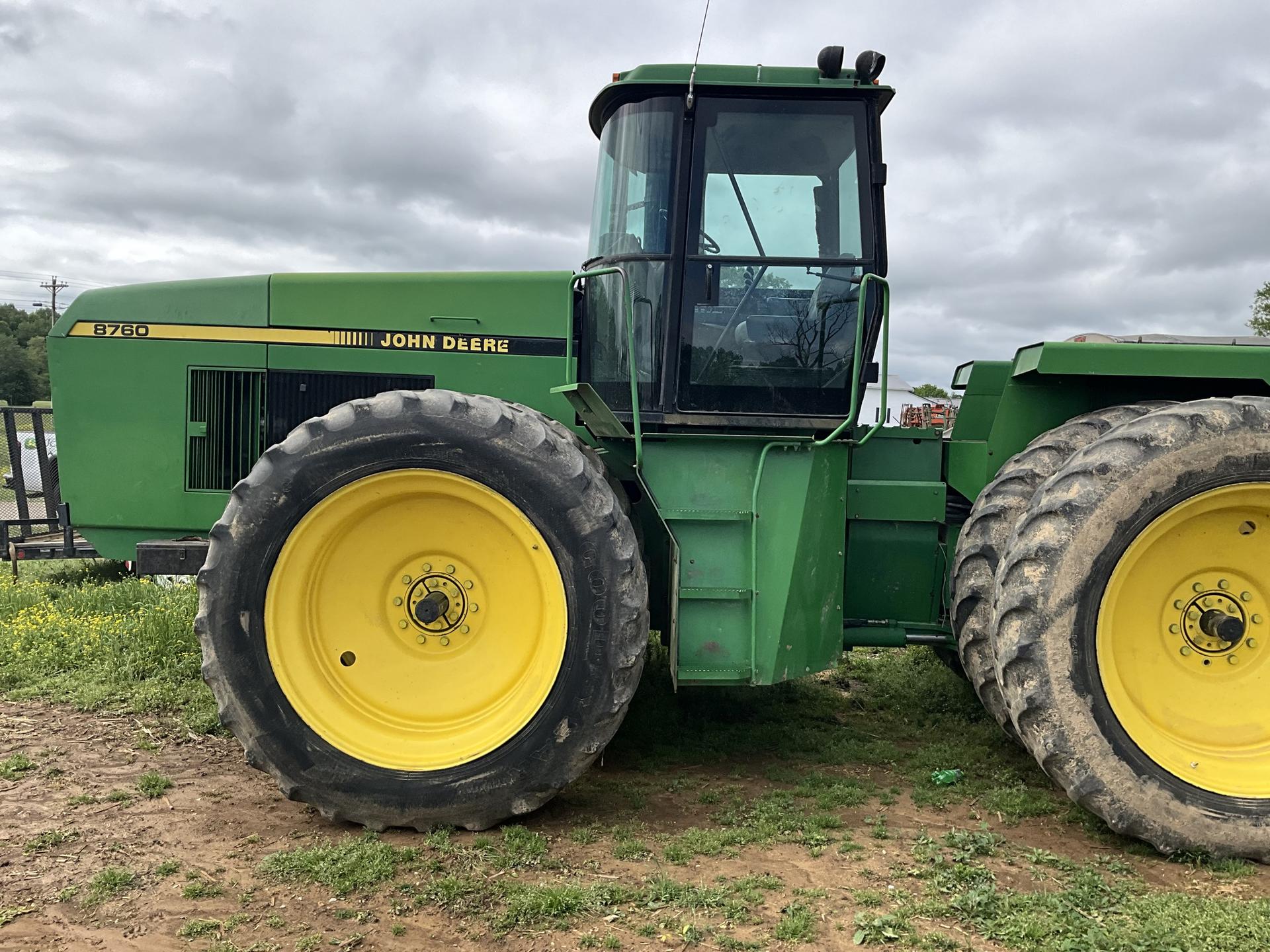 1992 John Deere 8760