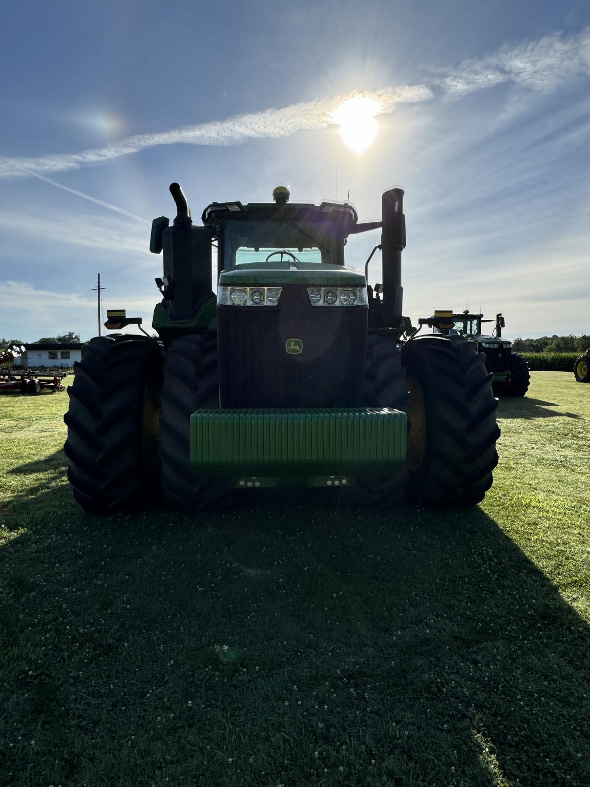 2023 John Deere 9R 590