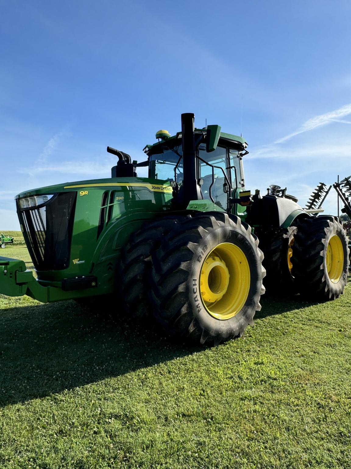 2023 John Deere 9R 590