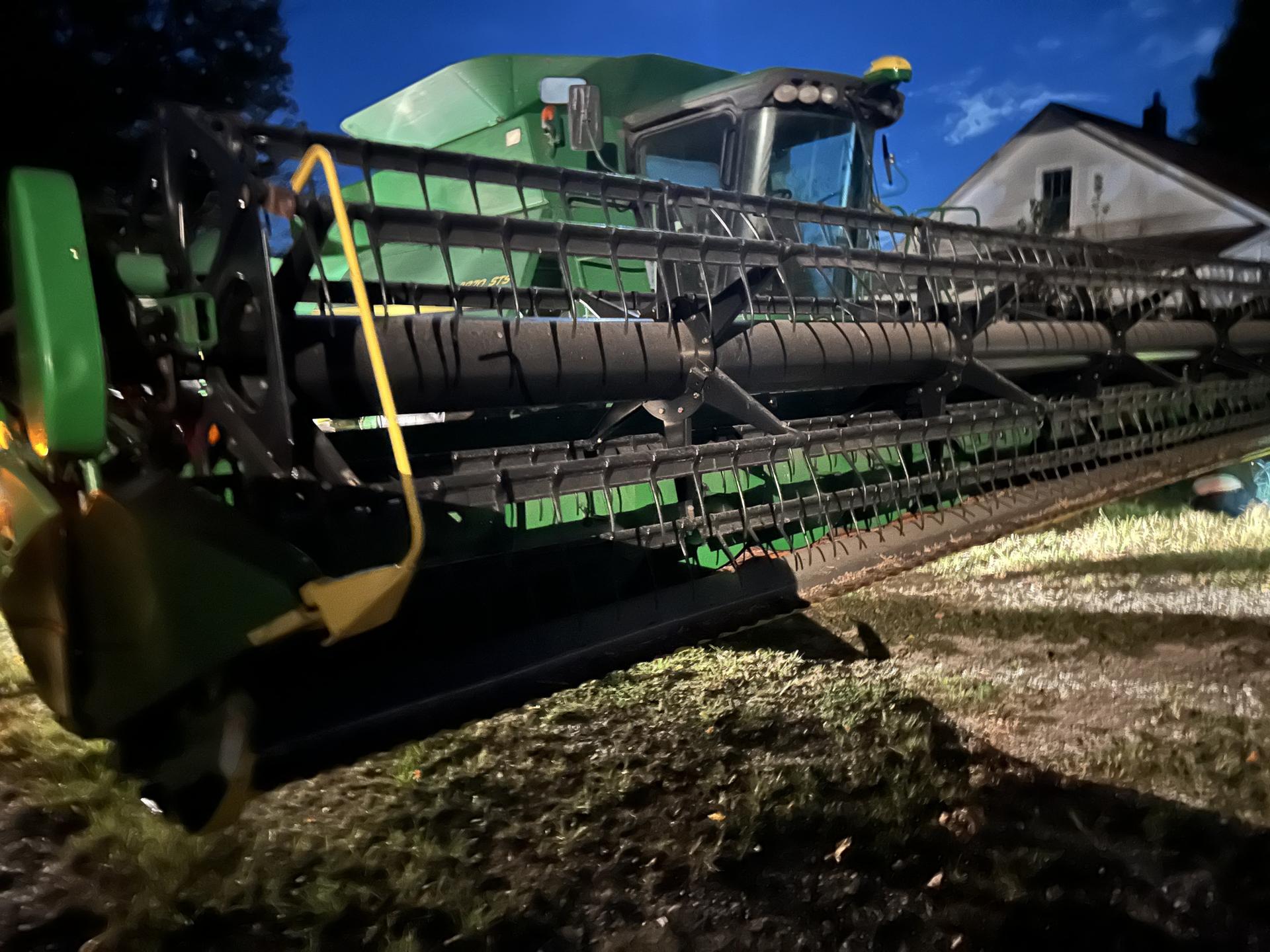 2012 John Deere 635F