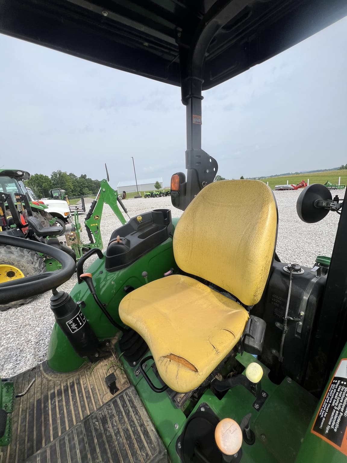 2020 John Deere 5075E Image