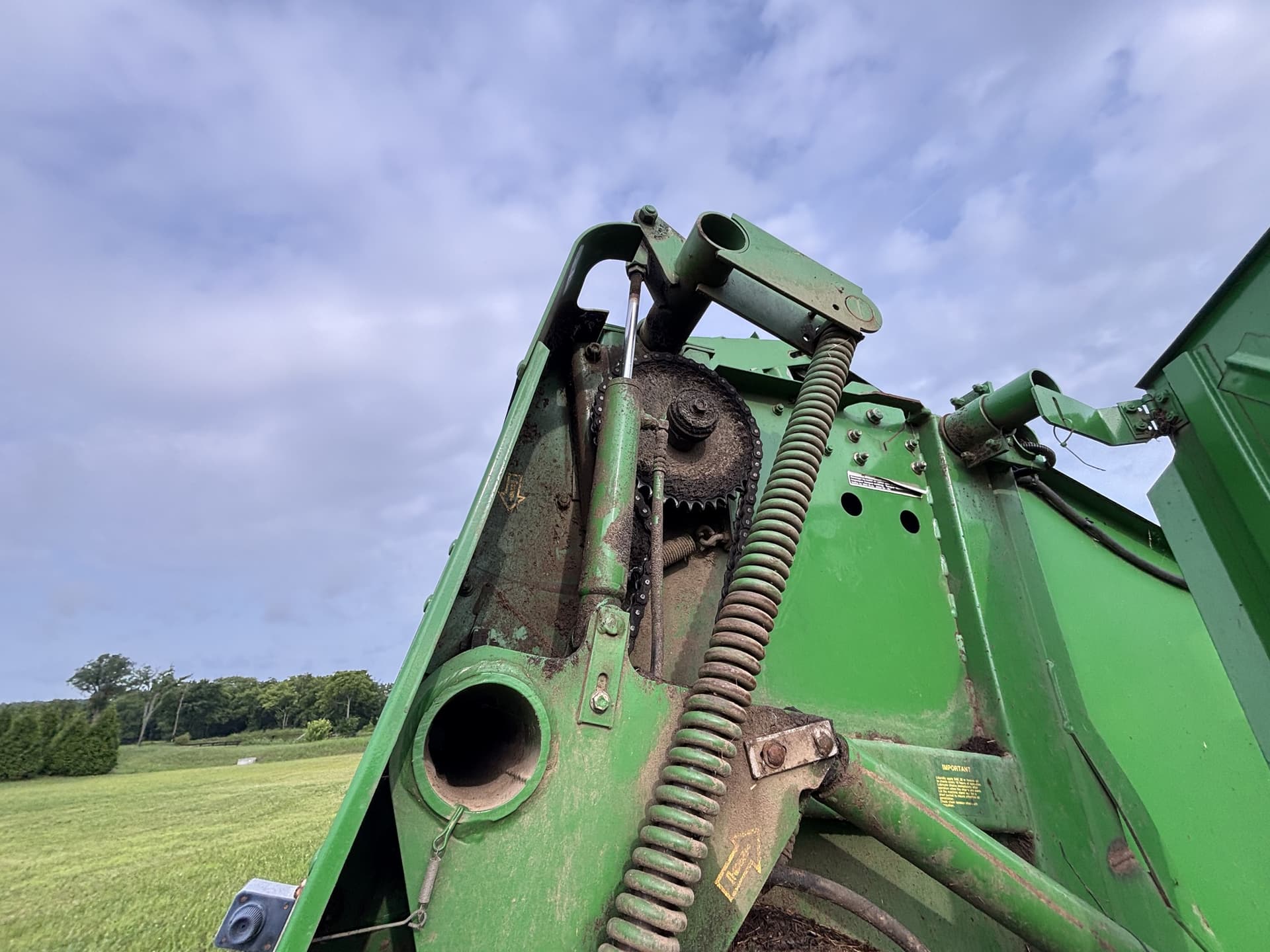 2003 John Deere 557 Image