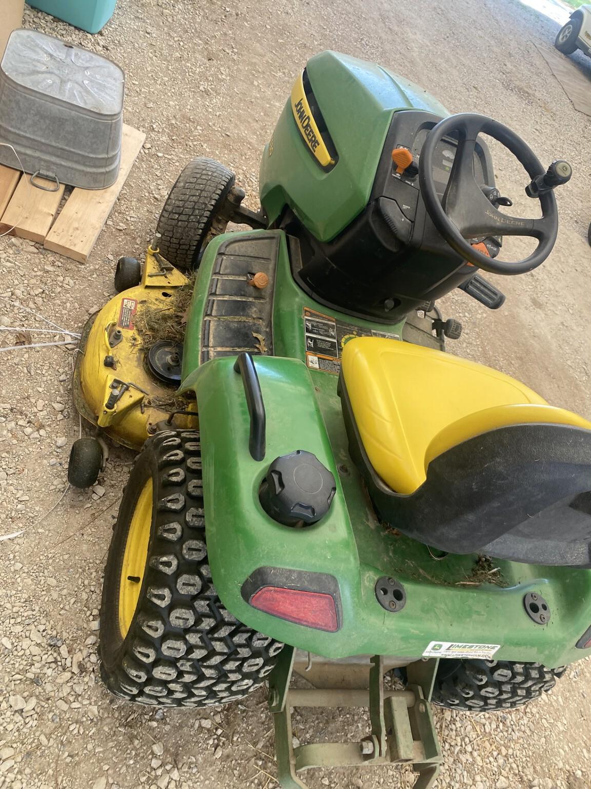 2012 John Deere X530