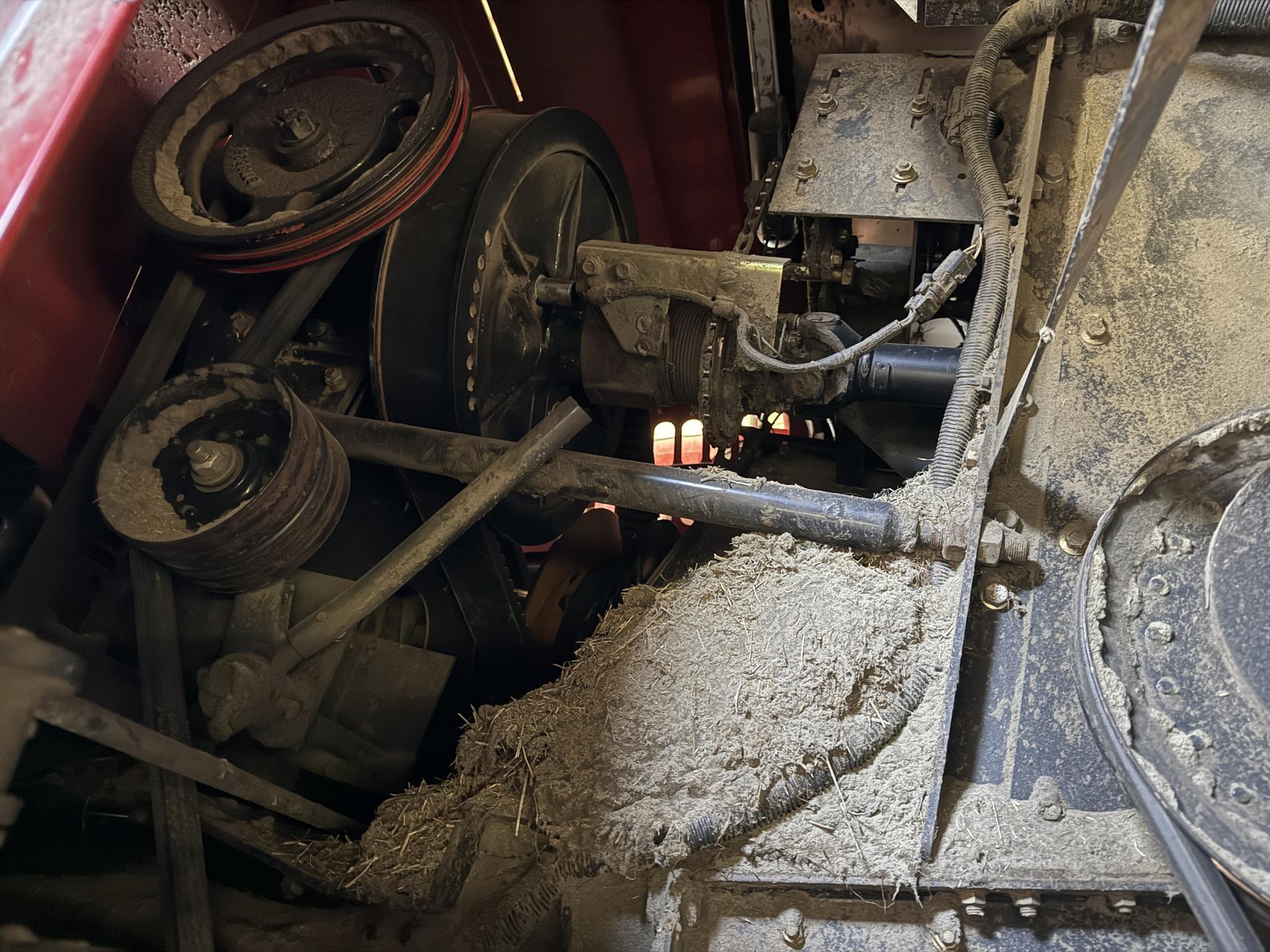 2009 Case IH 6088 Image