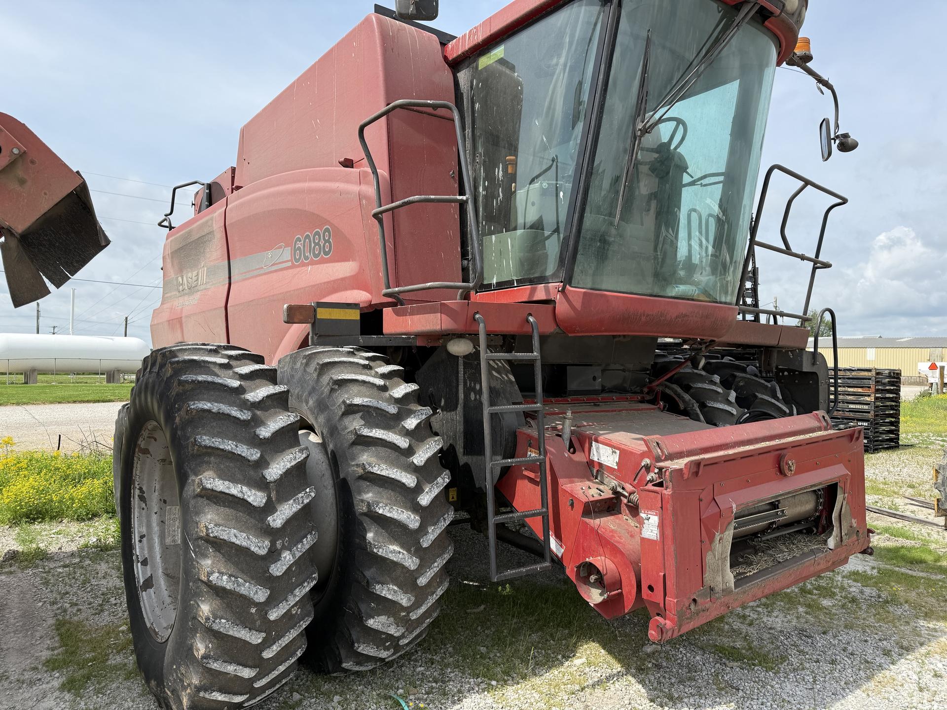 2009 Case IH 6088 Image