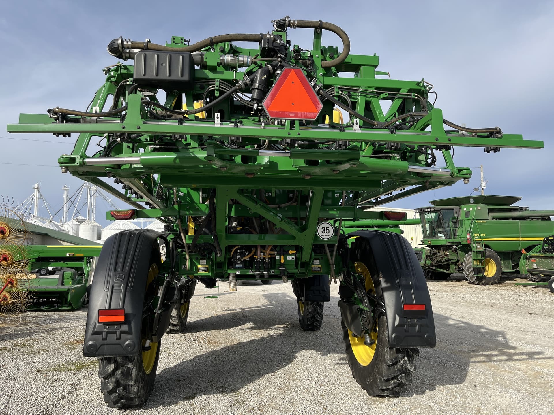 2023 John Deere 612R Image