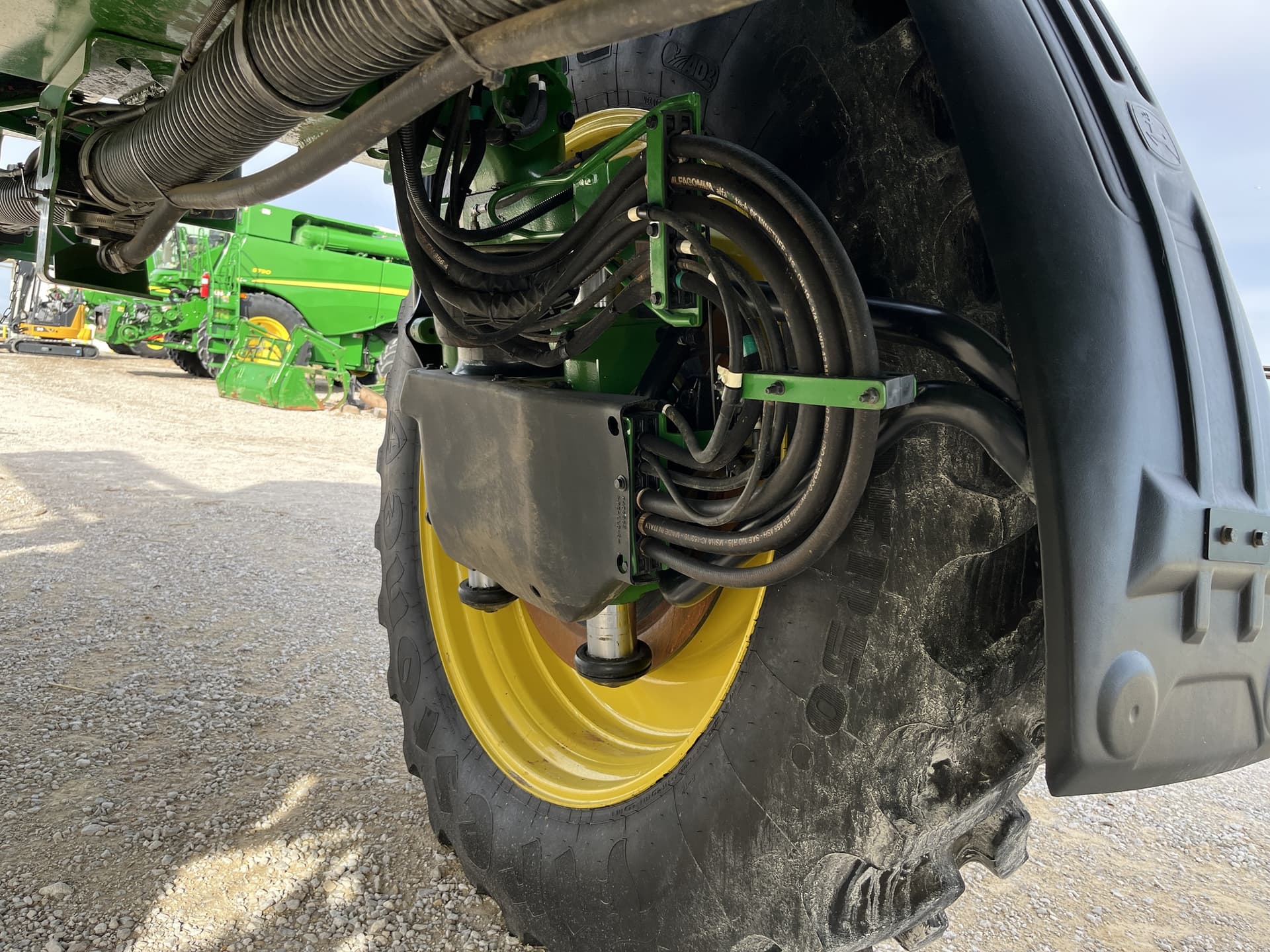 2023 John Deere 612R Image