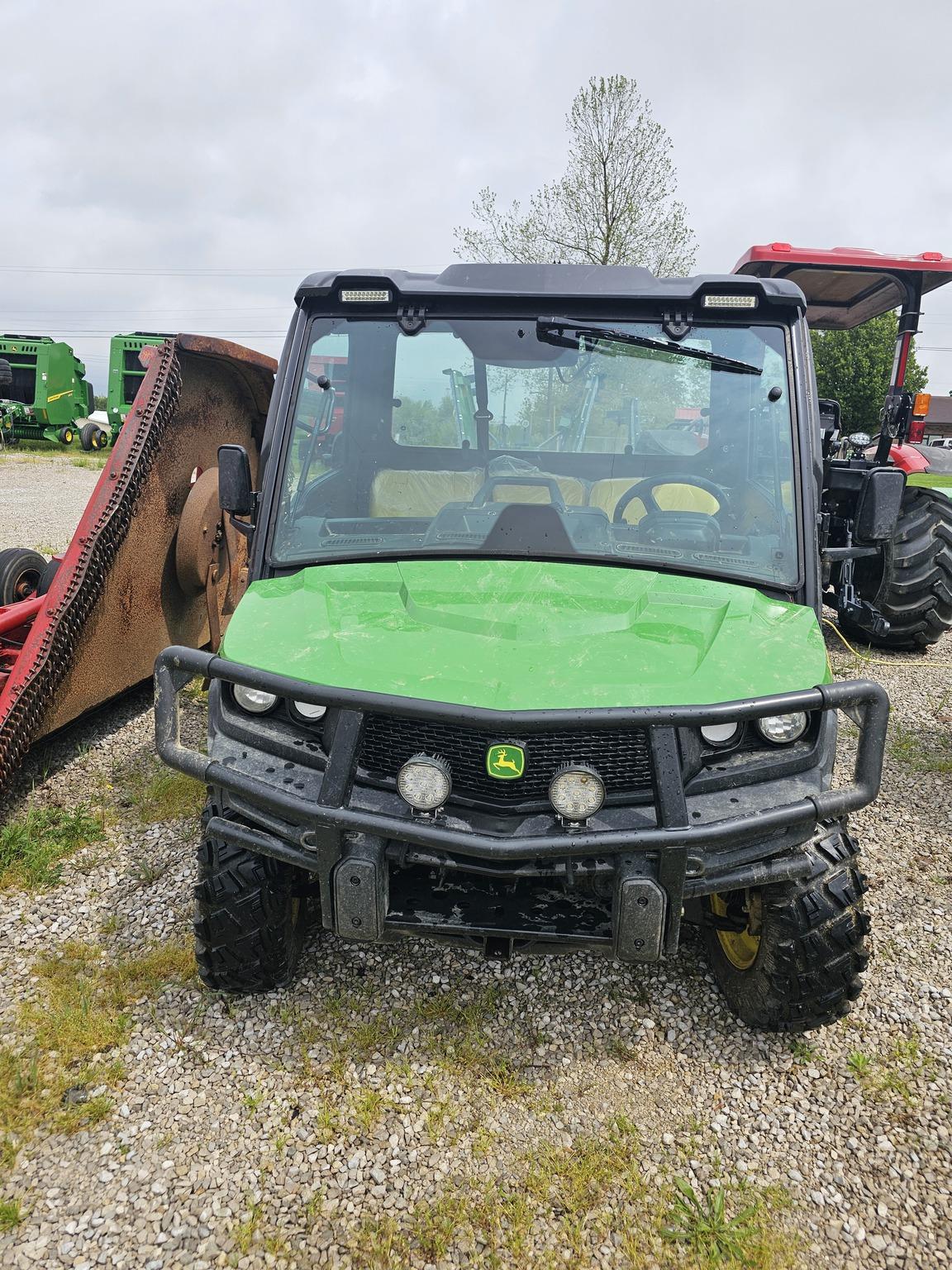 2018 John Deere XUV 835M Image