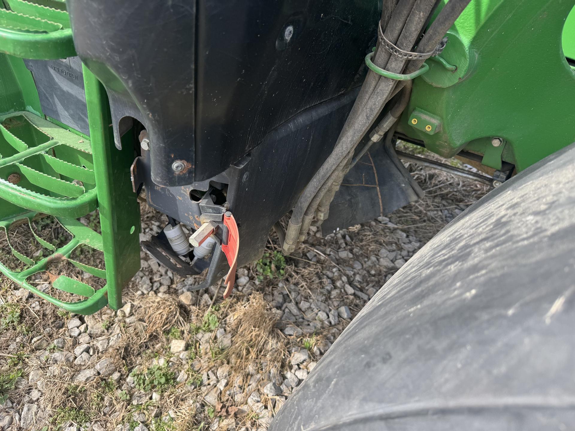 2018 John Deere 6130M Image
