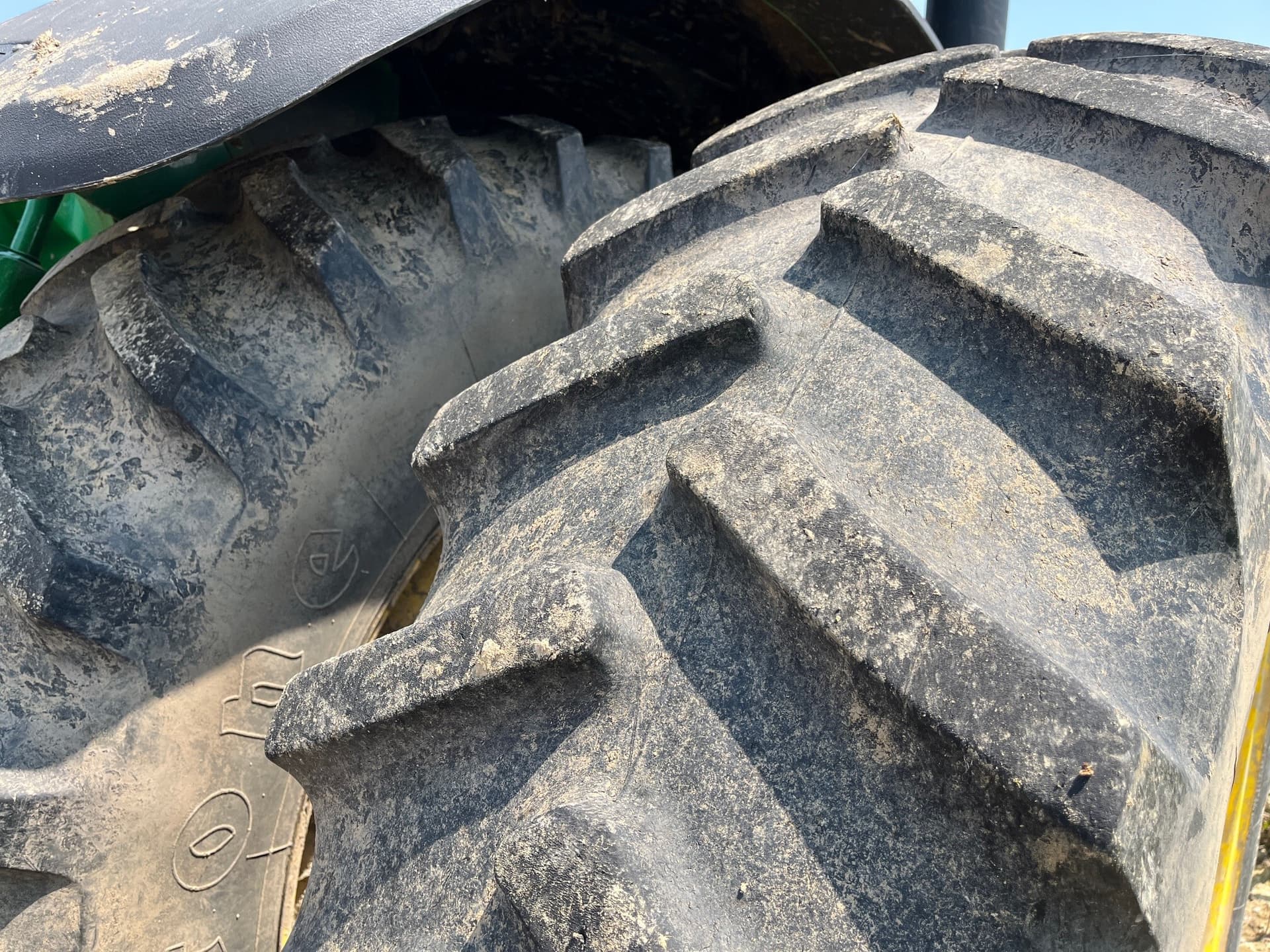 2008 John Deere 8130 Image