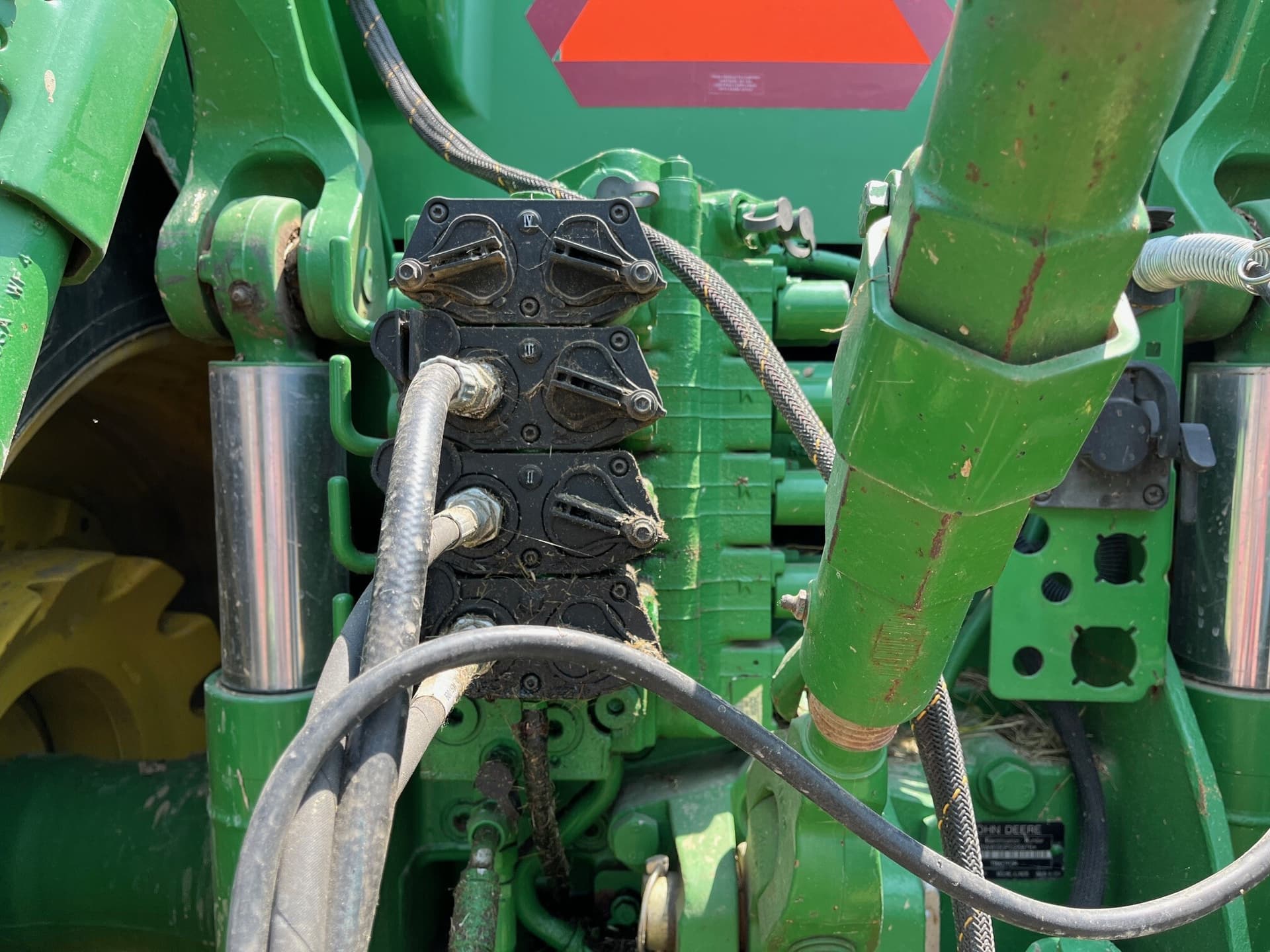 2008 John Deere 8130 Image