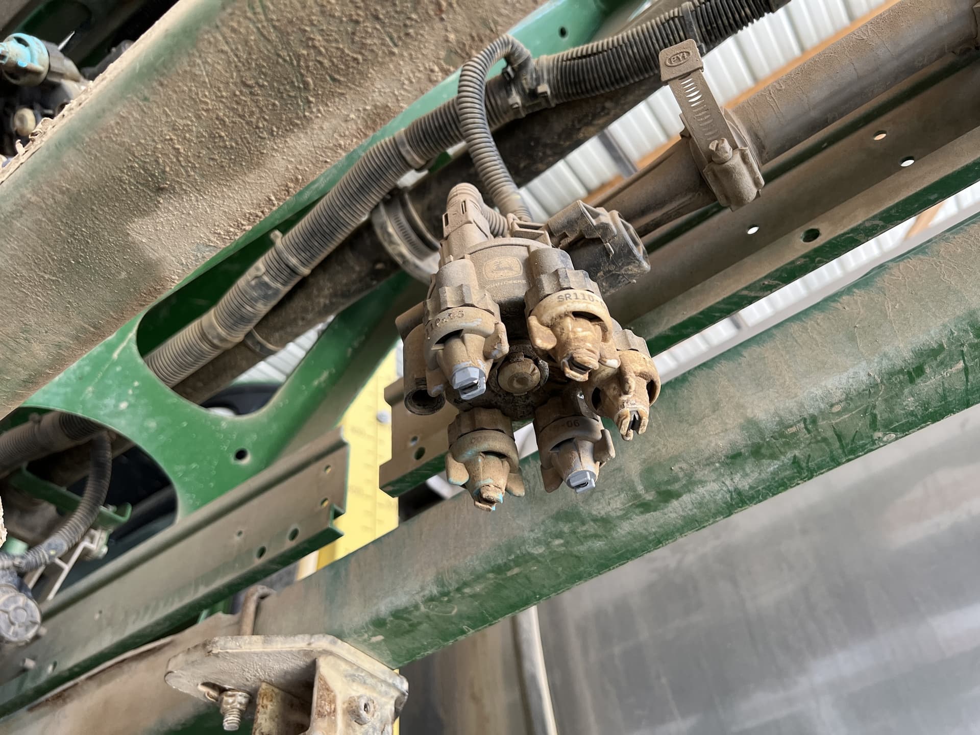 2019 John Deere R4038 Image