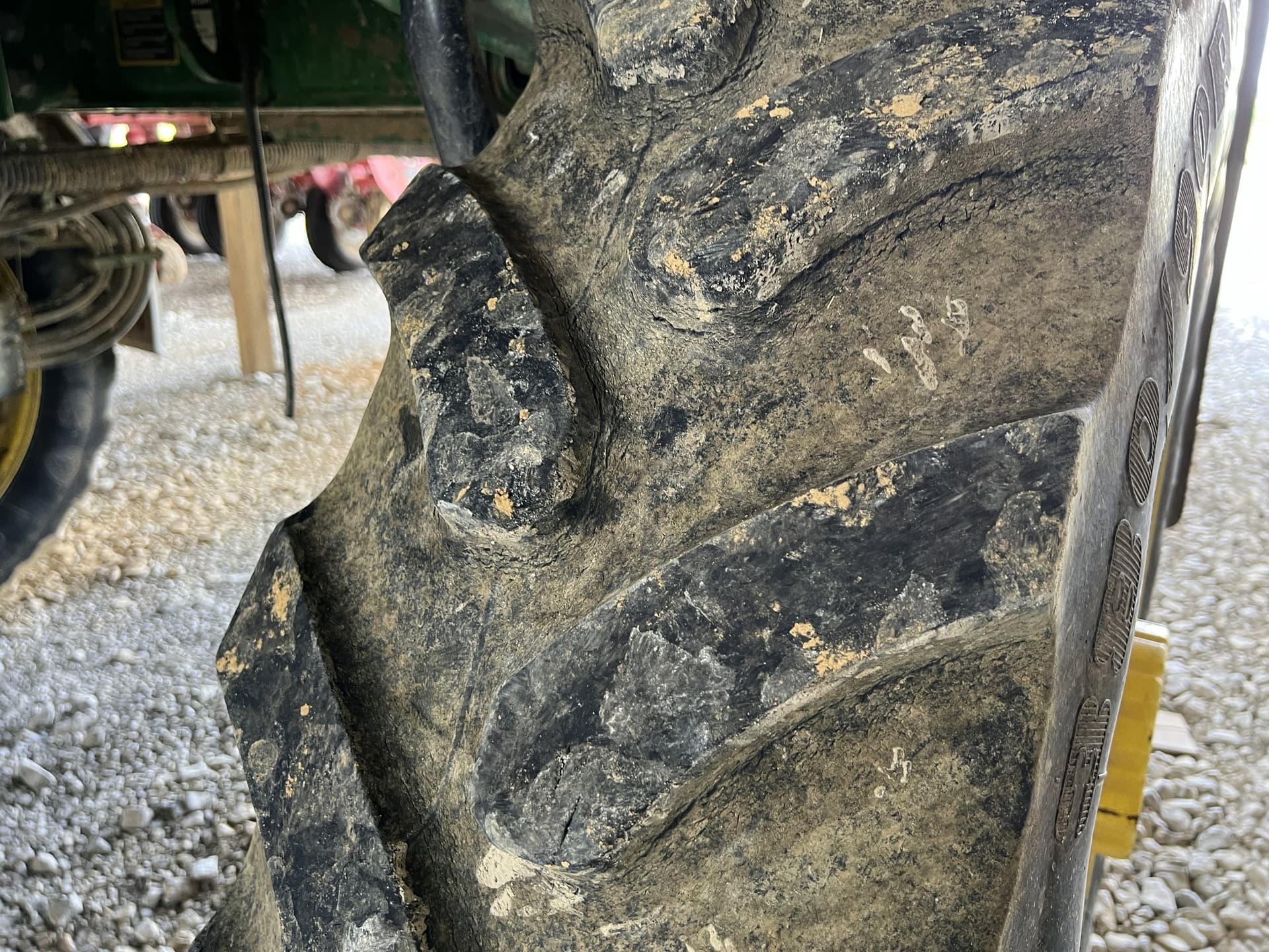 2019 John Deere R4038 Image