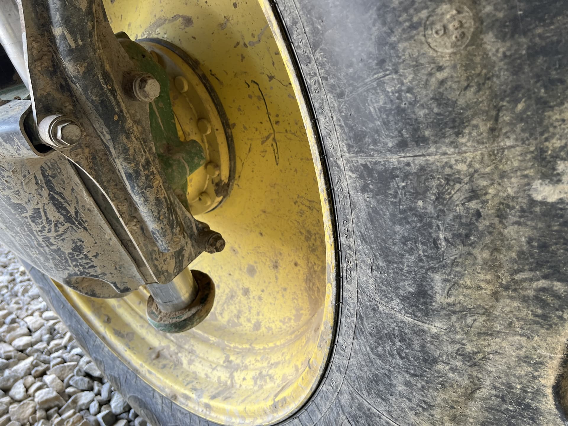 2019 John Deere R4038 Image