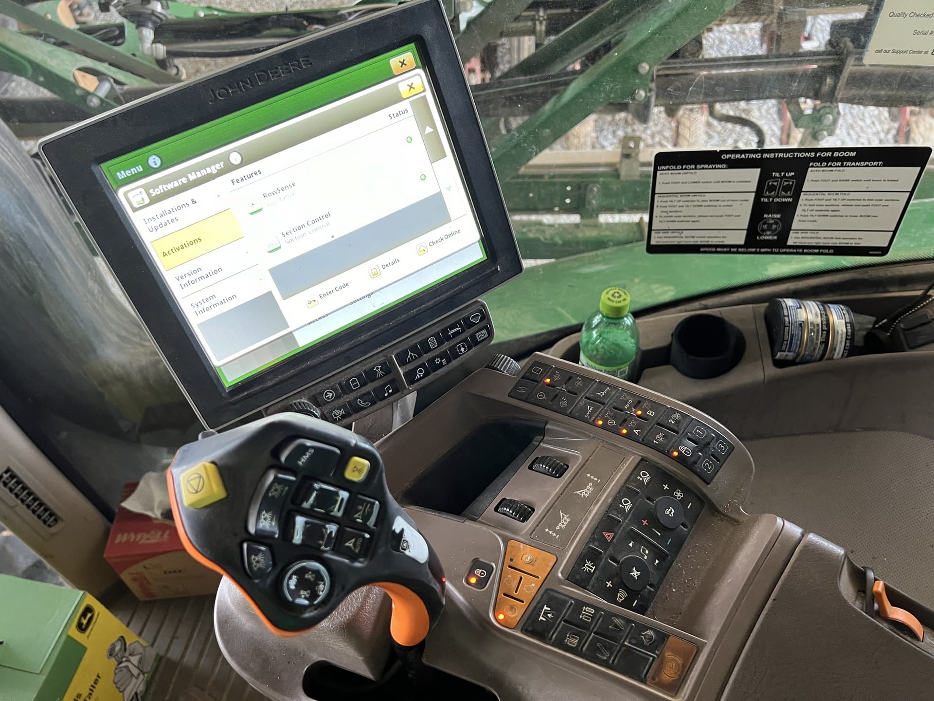 2019 John Deere R4038 Image