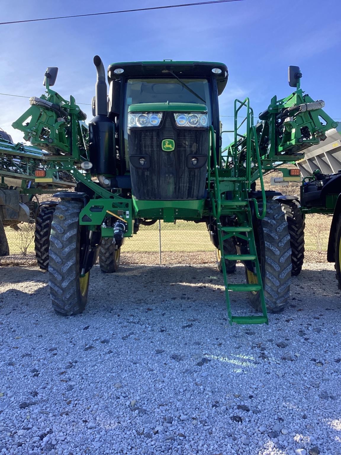 2019 John Deere R4038 Image