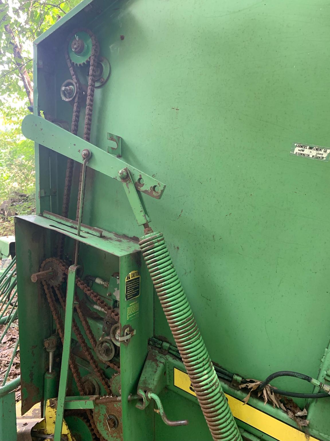 1976 John Deere 510 Image