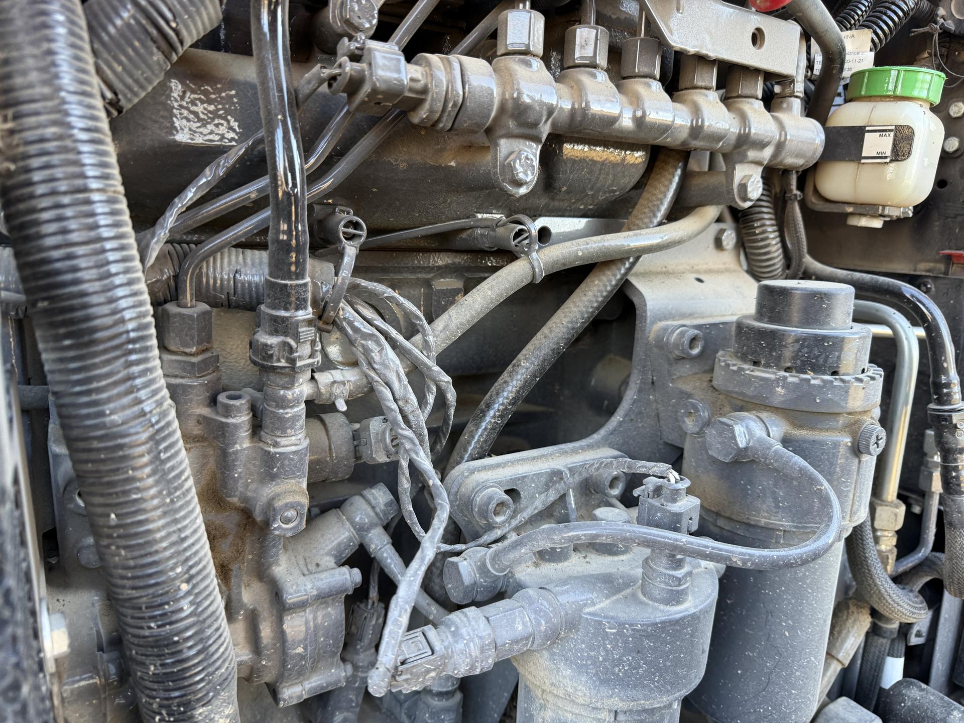 2021 Massey Ferguson 4710 Image