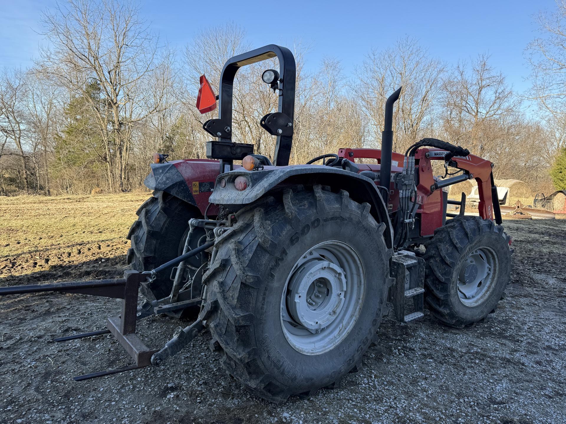 2021 Massey Ferguson 4710 Image
