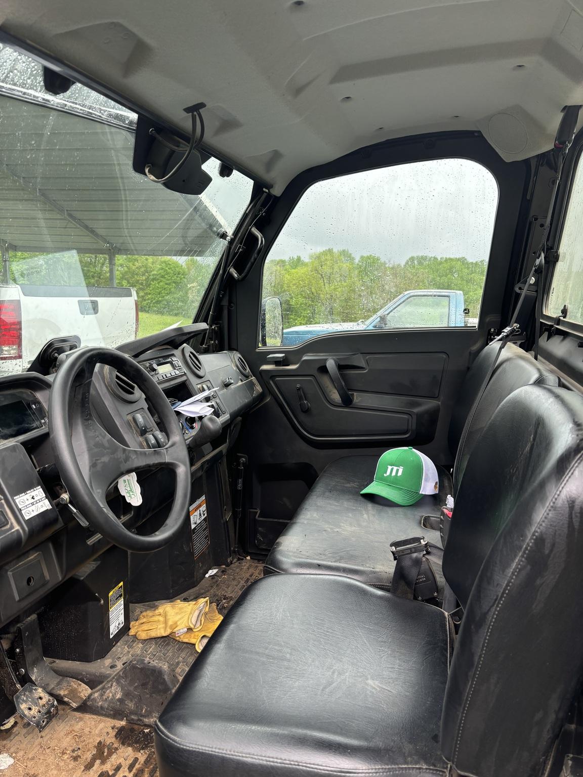 2024 John Deere XUV 835M Image