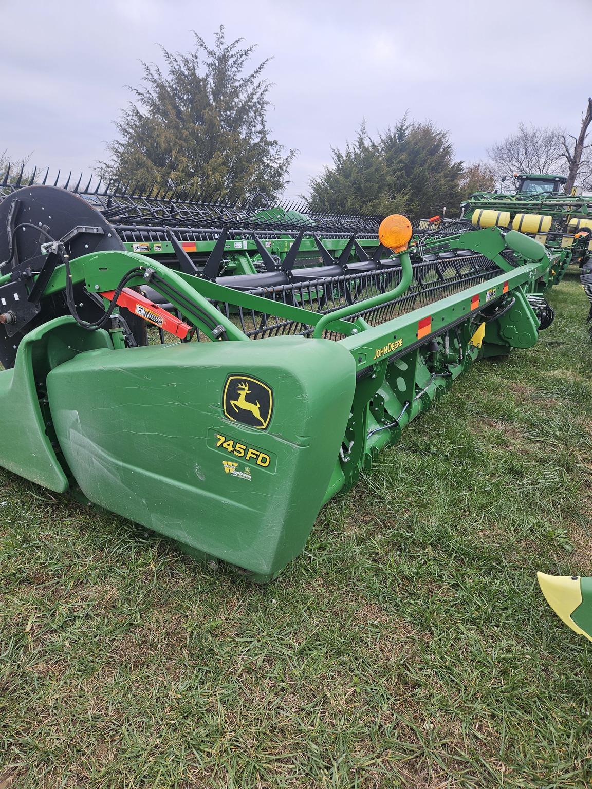 2019 John Deere 745FD