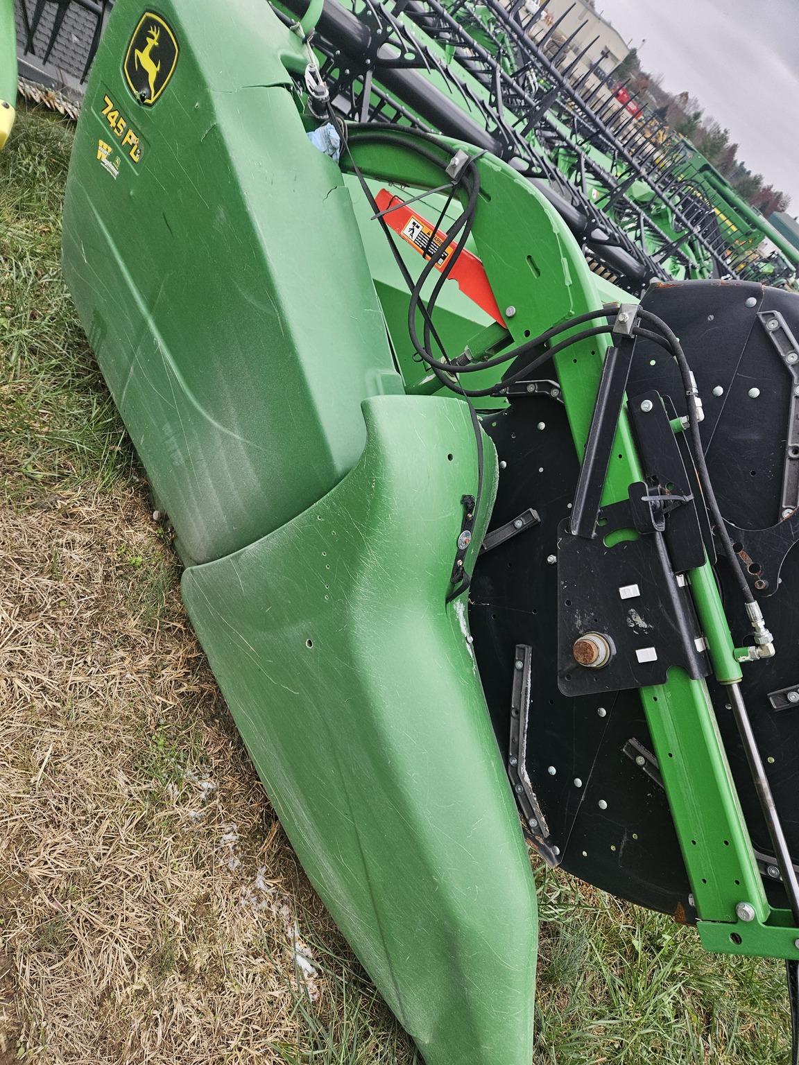 2019 John Deere 745FD